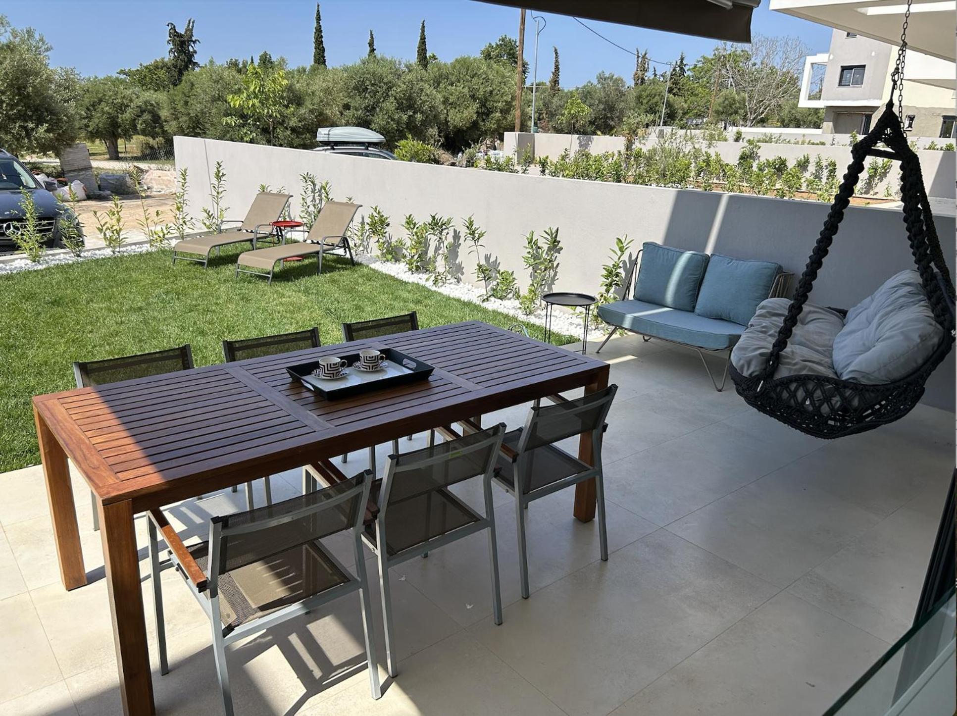 Homes 100m From