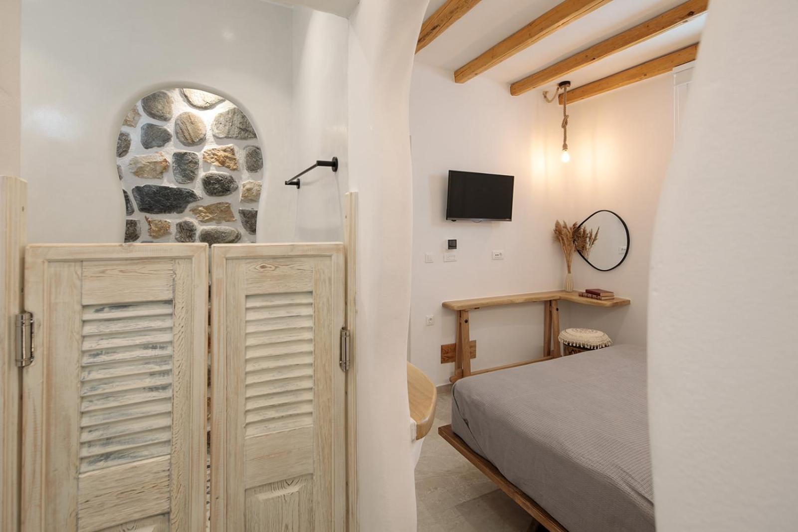 Boriadon Rustic Countryside Homes *