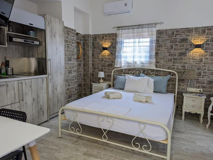 Kastro Ii Apartment