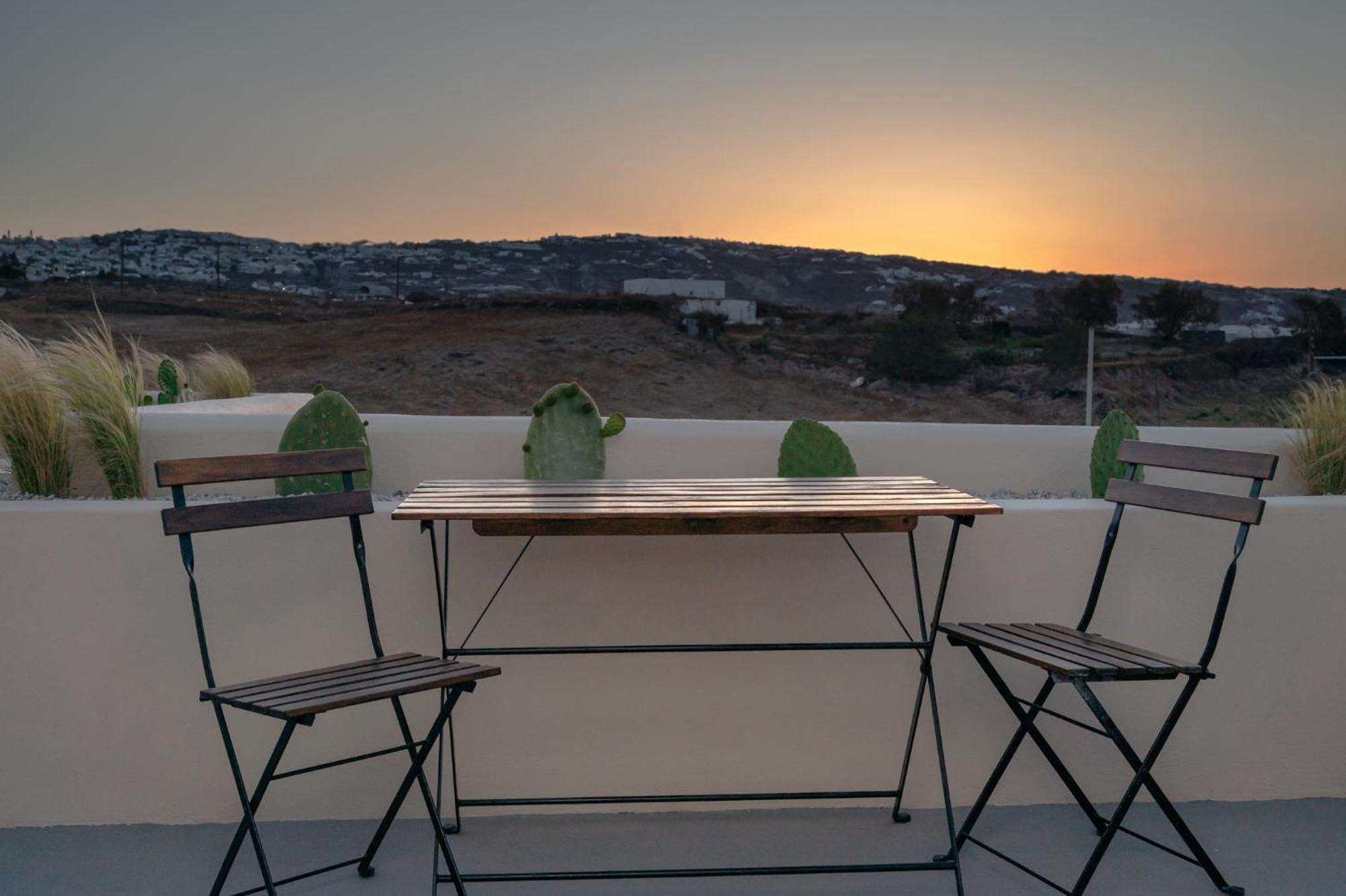 Chora Fira (Santorini)