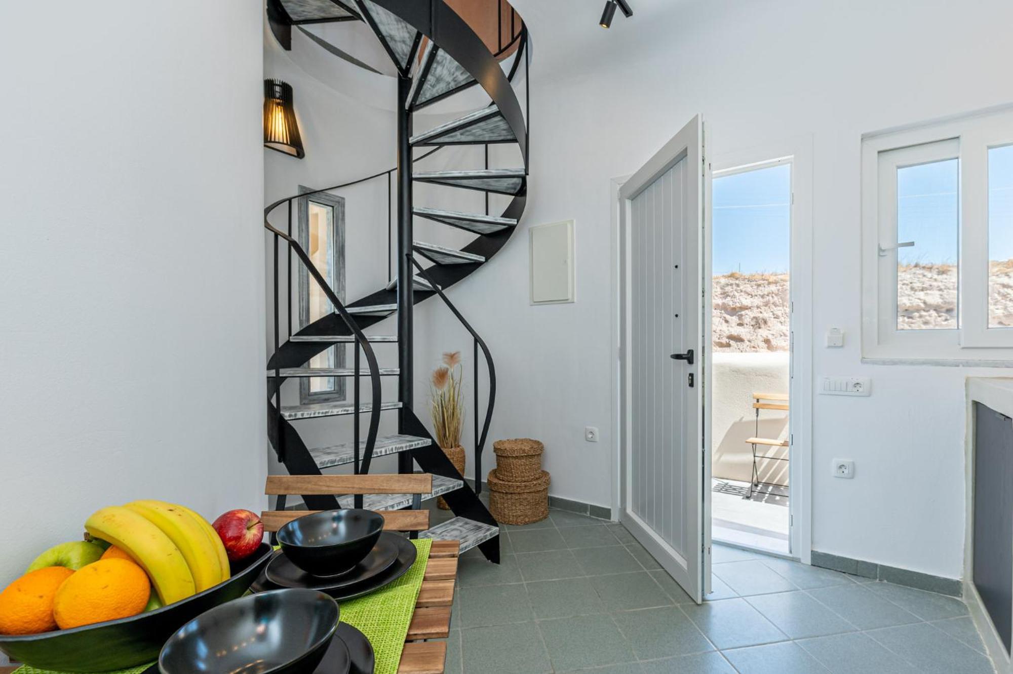 Chora Villa Fira (Santorini)