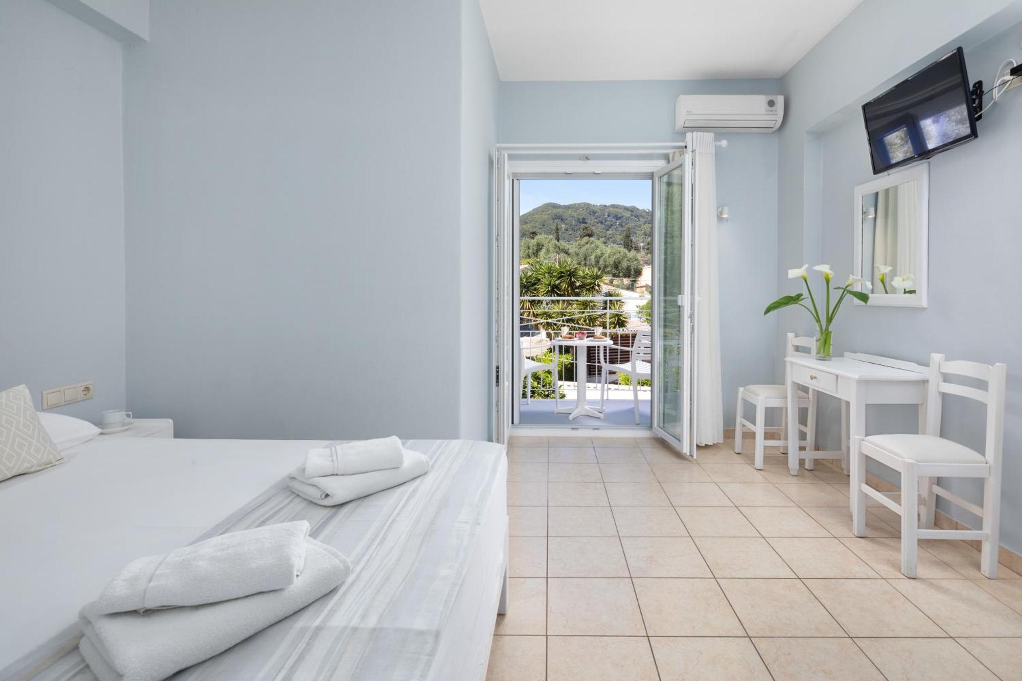 Bella Vista Benitses (Corfu)