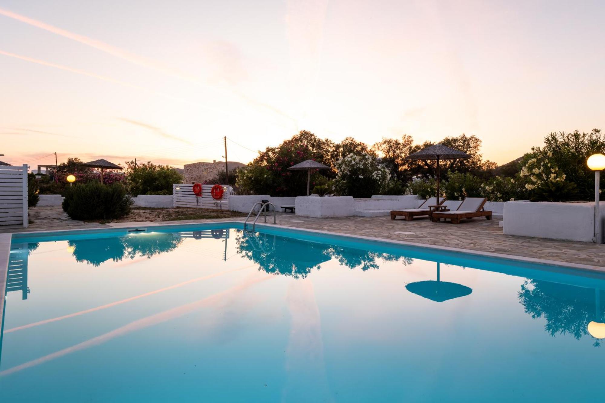 Paros By Kottas Hotel 3*