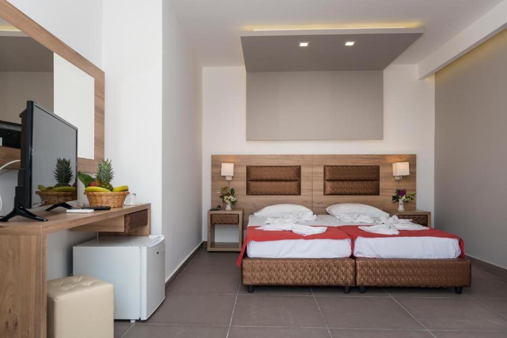 Porto Plazza Hotel Hersonissos (Crete)