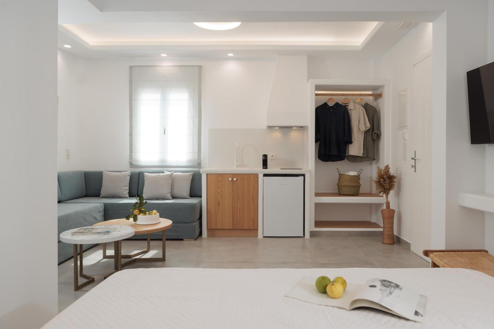 Agia Anna Living *