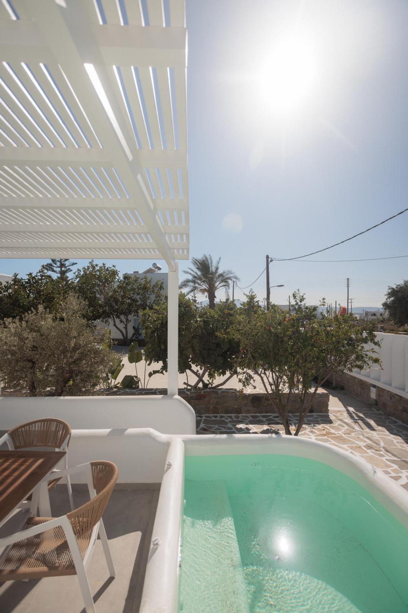 Agia Anna Living