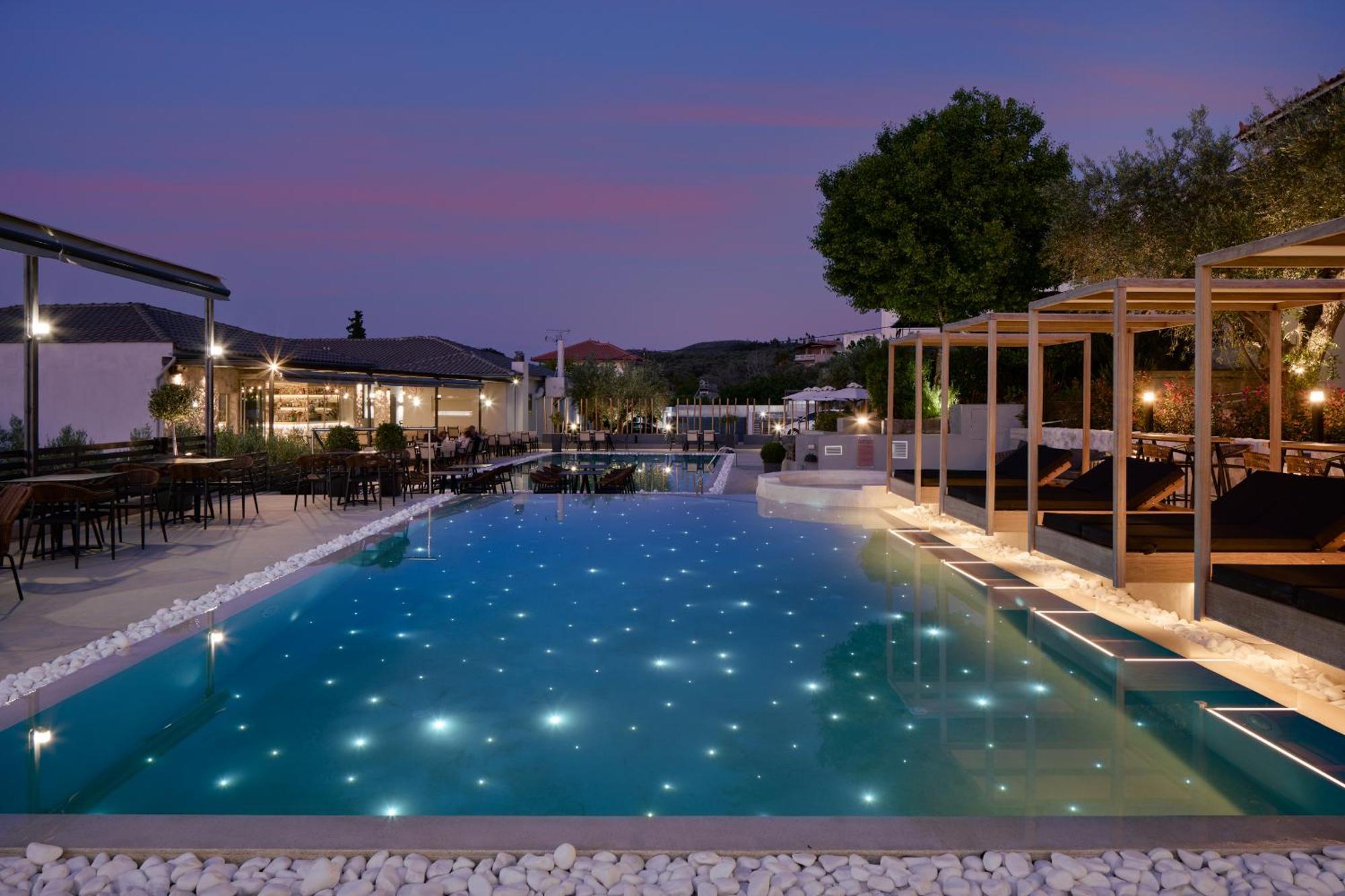 Altamar 4* Pefki (Evia)