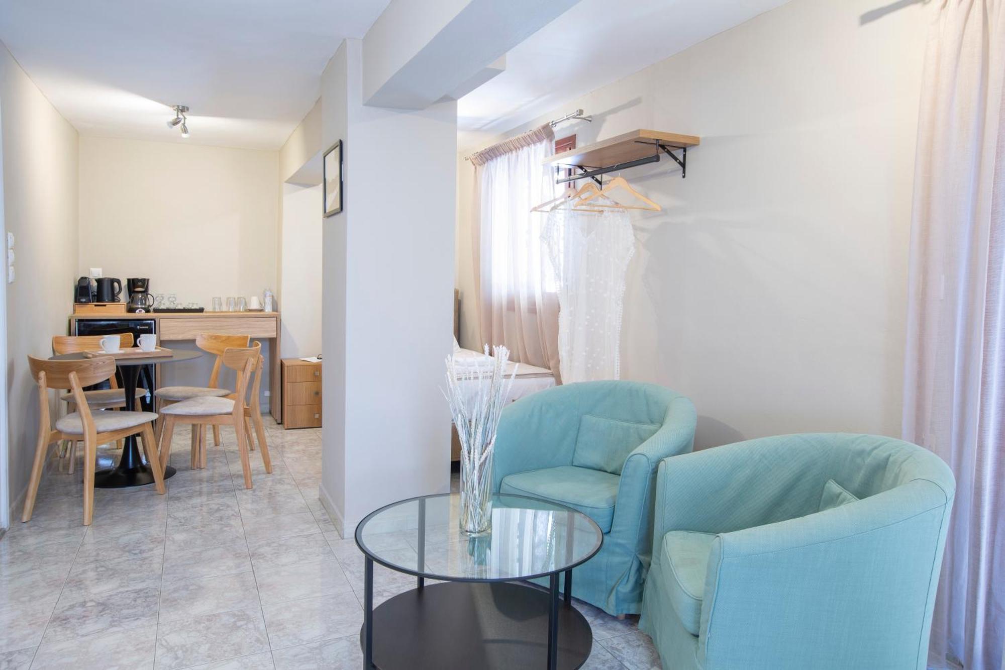 Aparthotel Athina