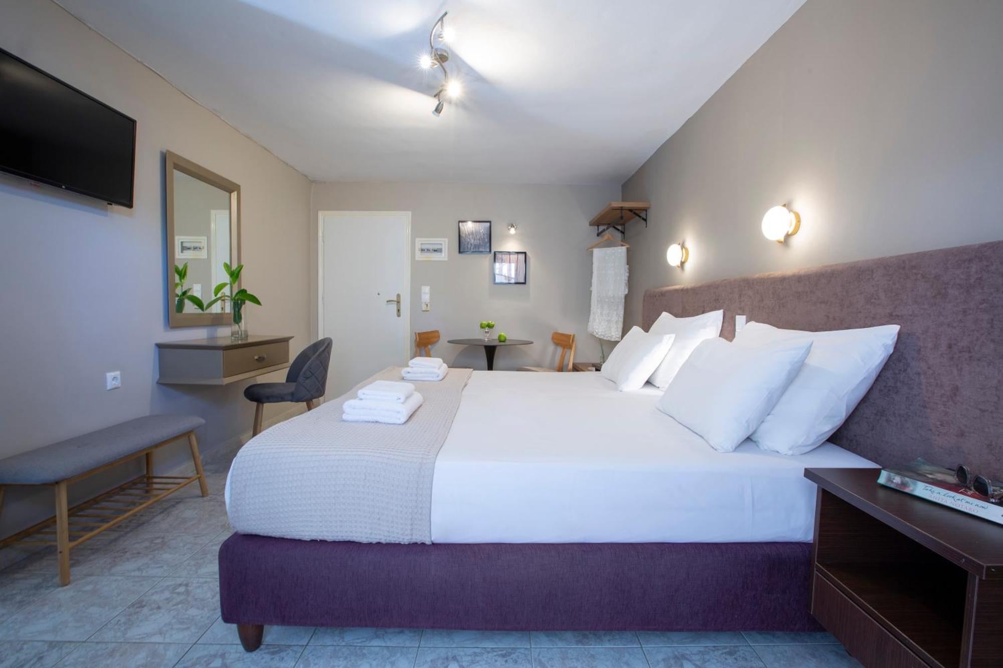 Aparthotel Athina 2*