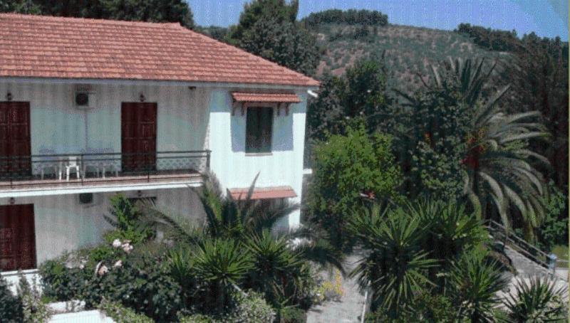 Orama 2* Vasilika (Evia)