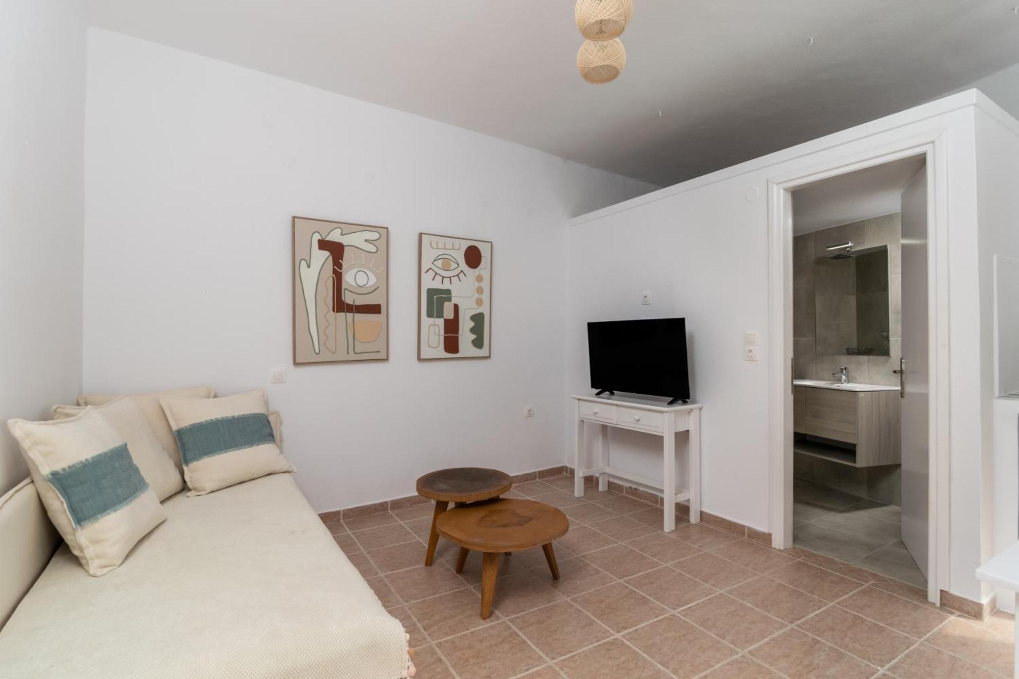 Summer Apartment *