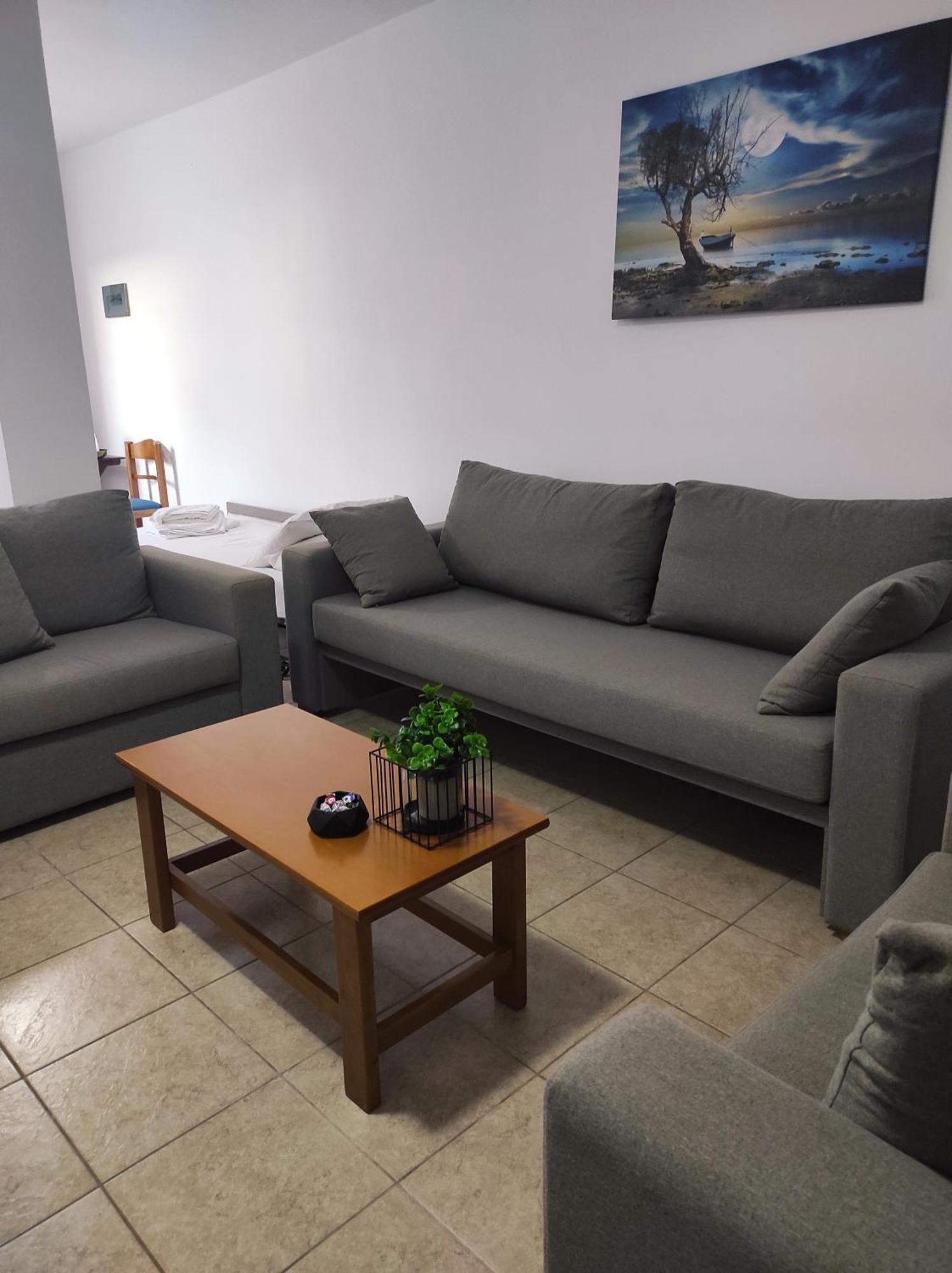 Apartment Vythos
