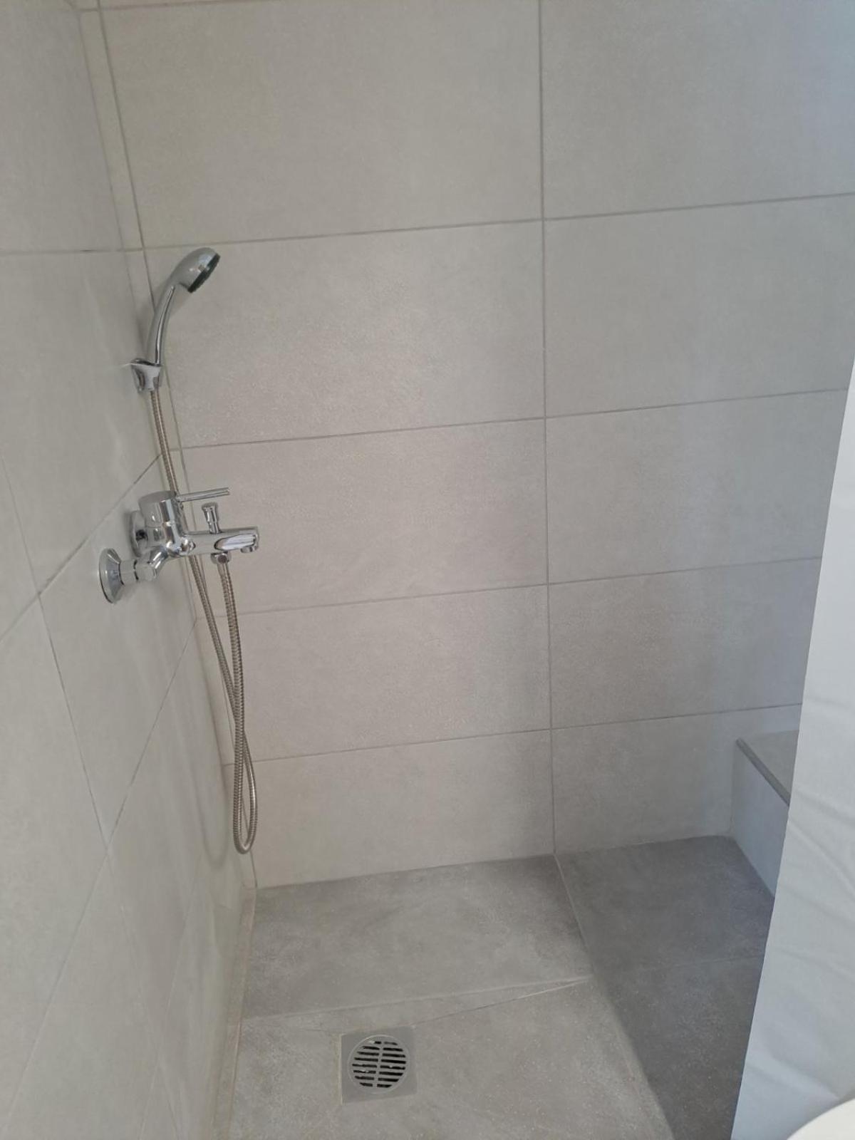 Apartment Golden Sea View Nea Mesagkala