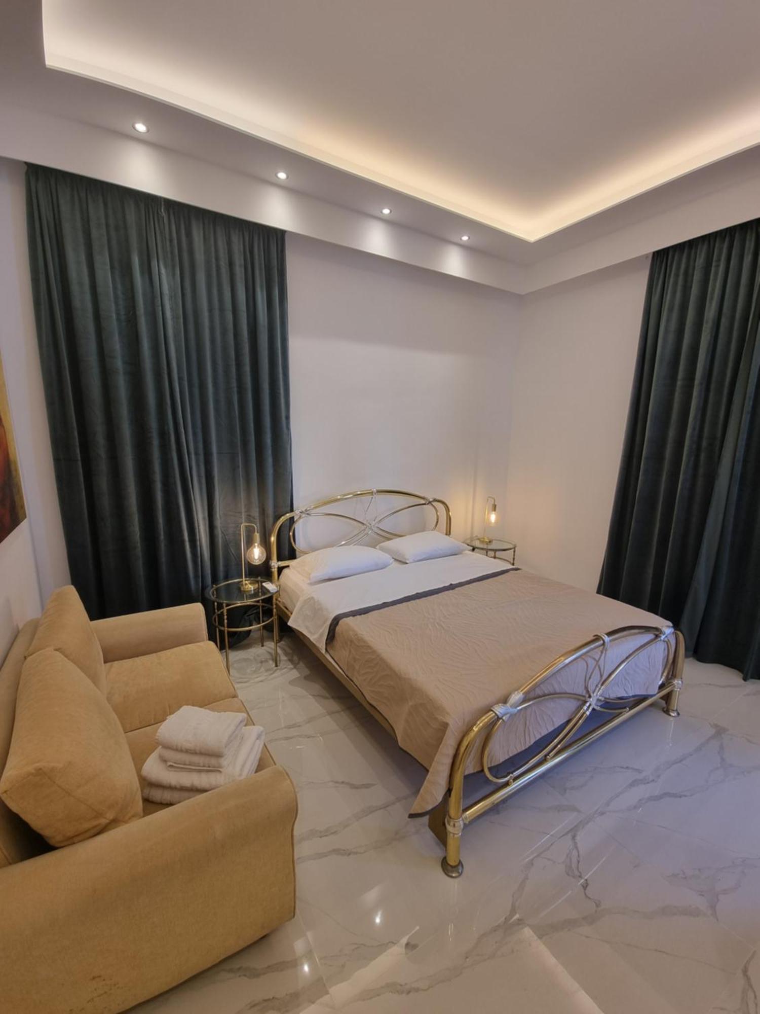 City Center Beach House Apartment *