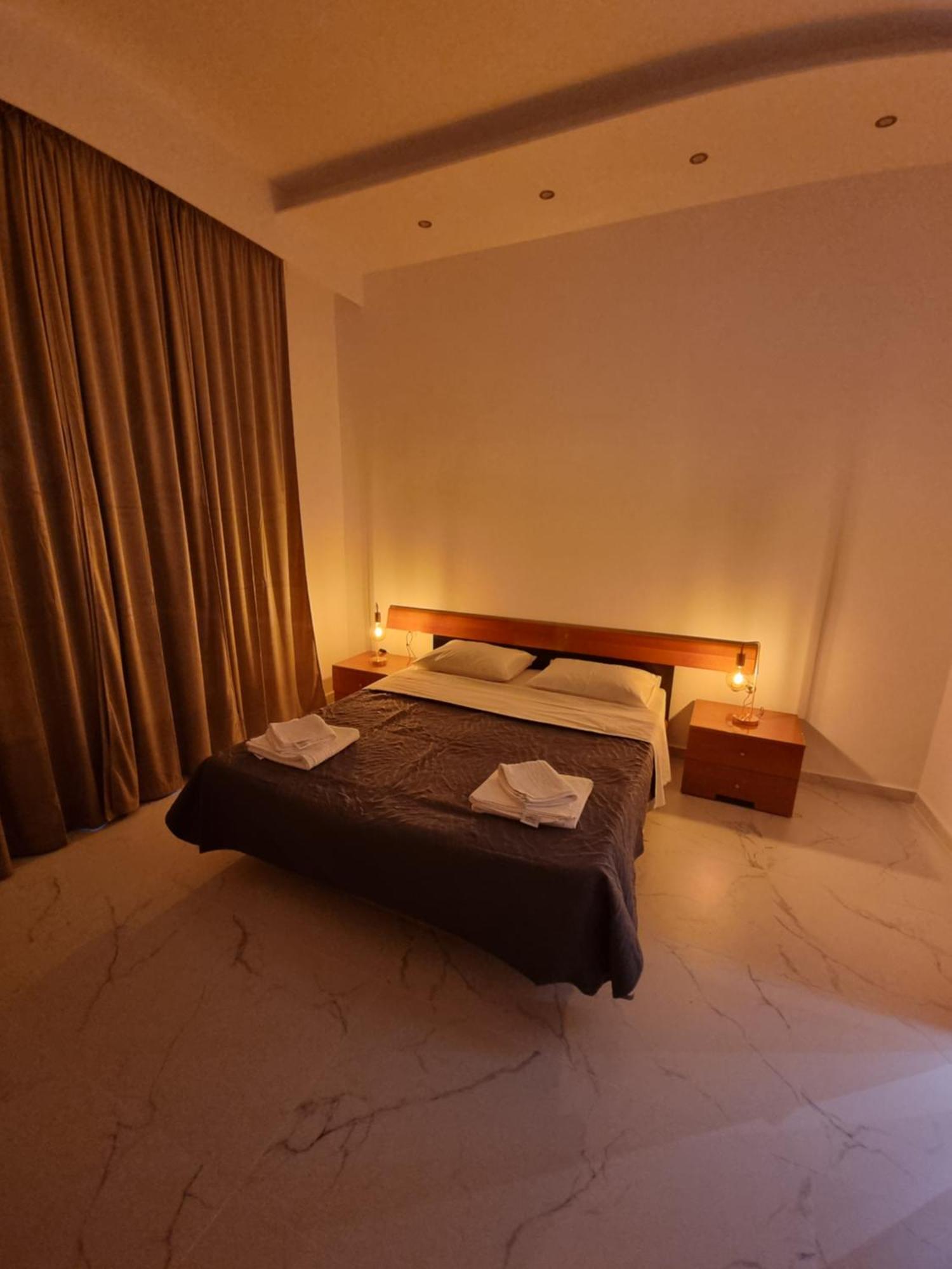 City Center Beach House * Rhodes City