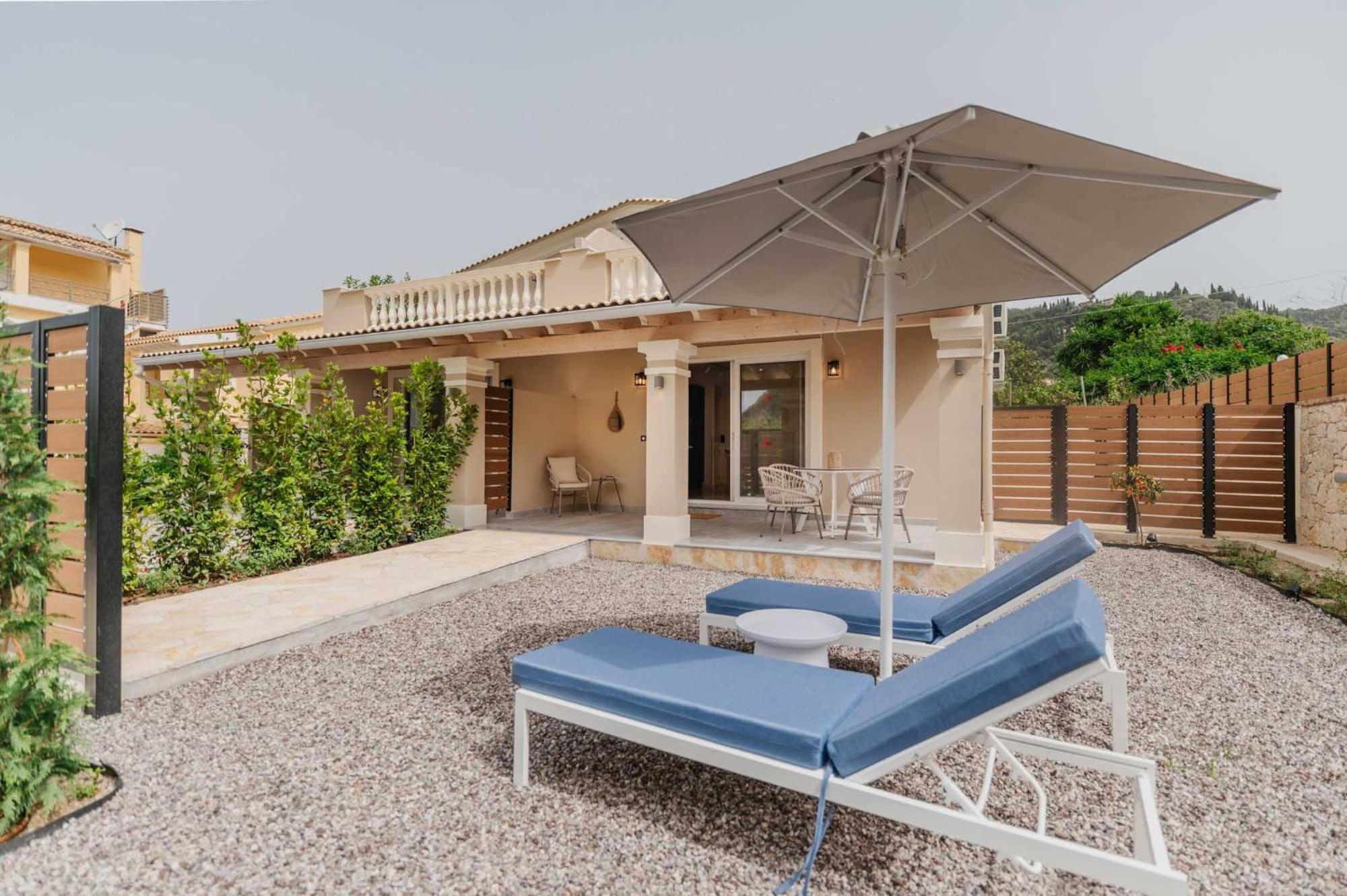 Aparthotel Sea Breeze & Agios Gordios (Corfu)