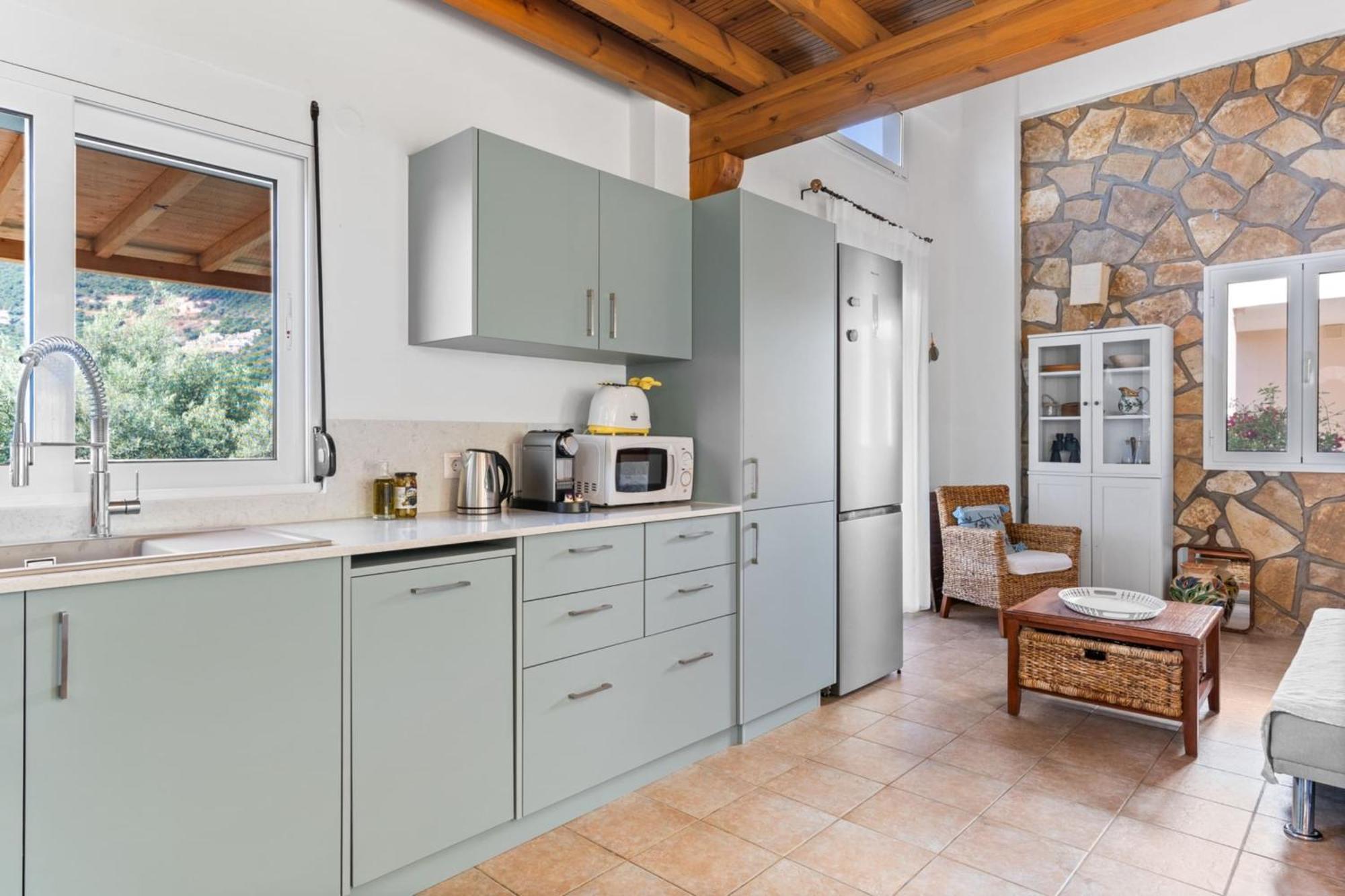 Villa Giancarlo - Lovely With Stone And Wood Elements In Bay *