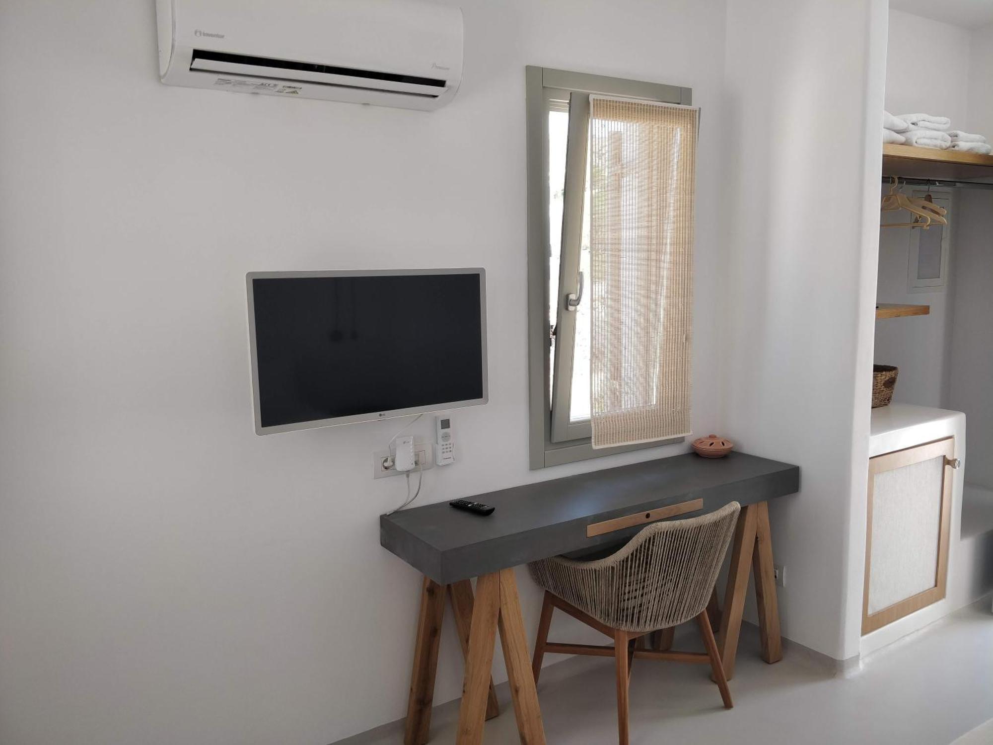Aparthotel Psathaki Kimolos