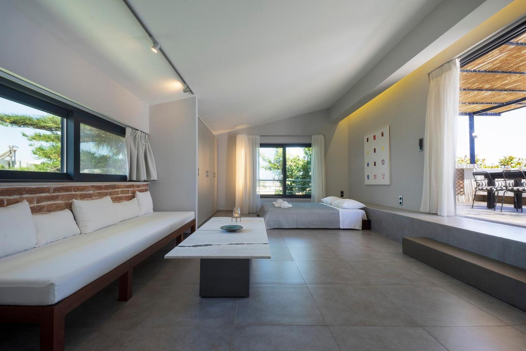 Cretan Loft Apartment *