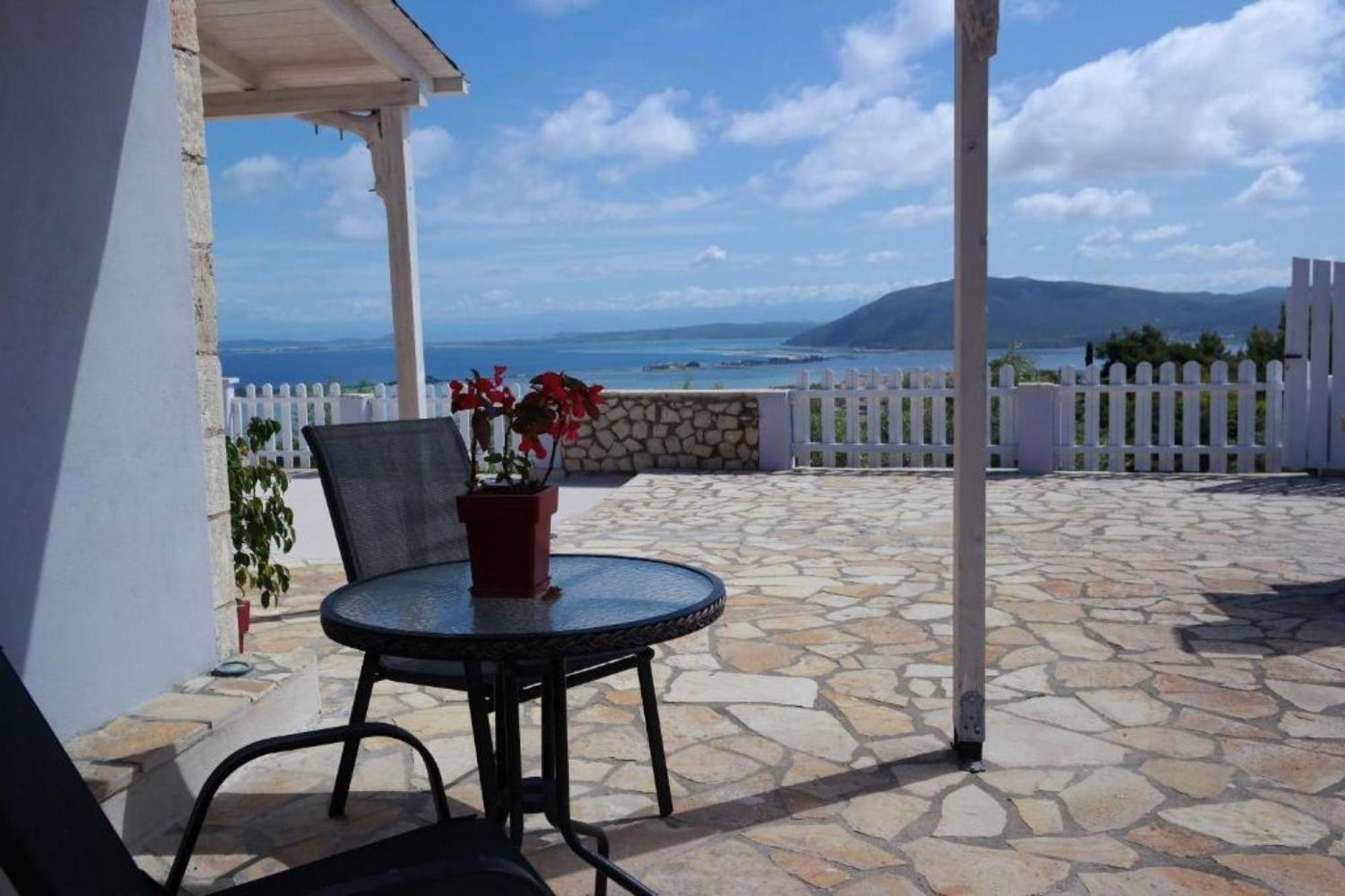 Eris - Amazing View In Lefkada Frinion