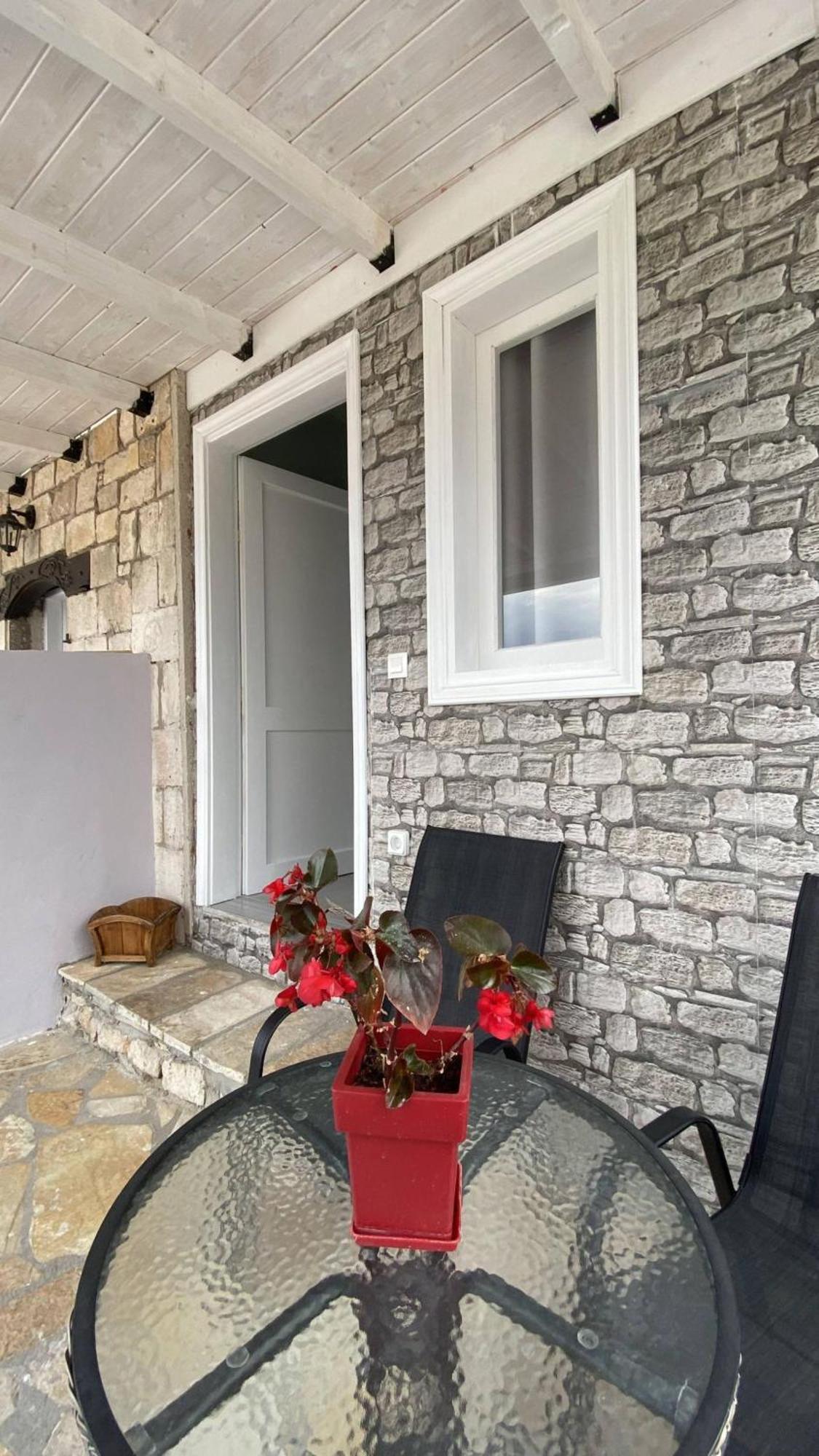 Eris - Amazing View In Lefkada Apartment Frinion