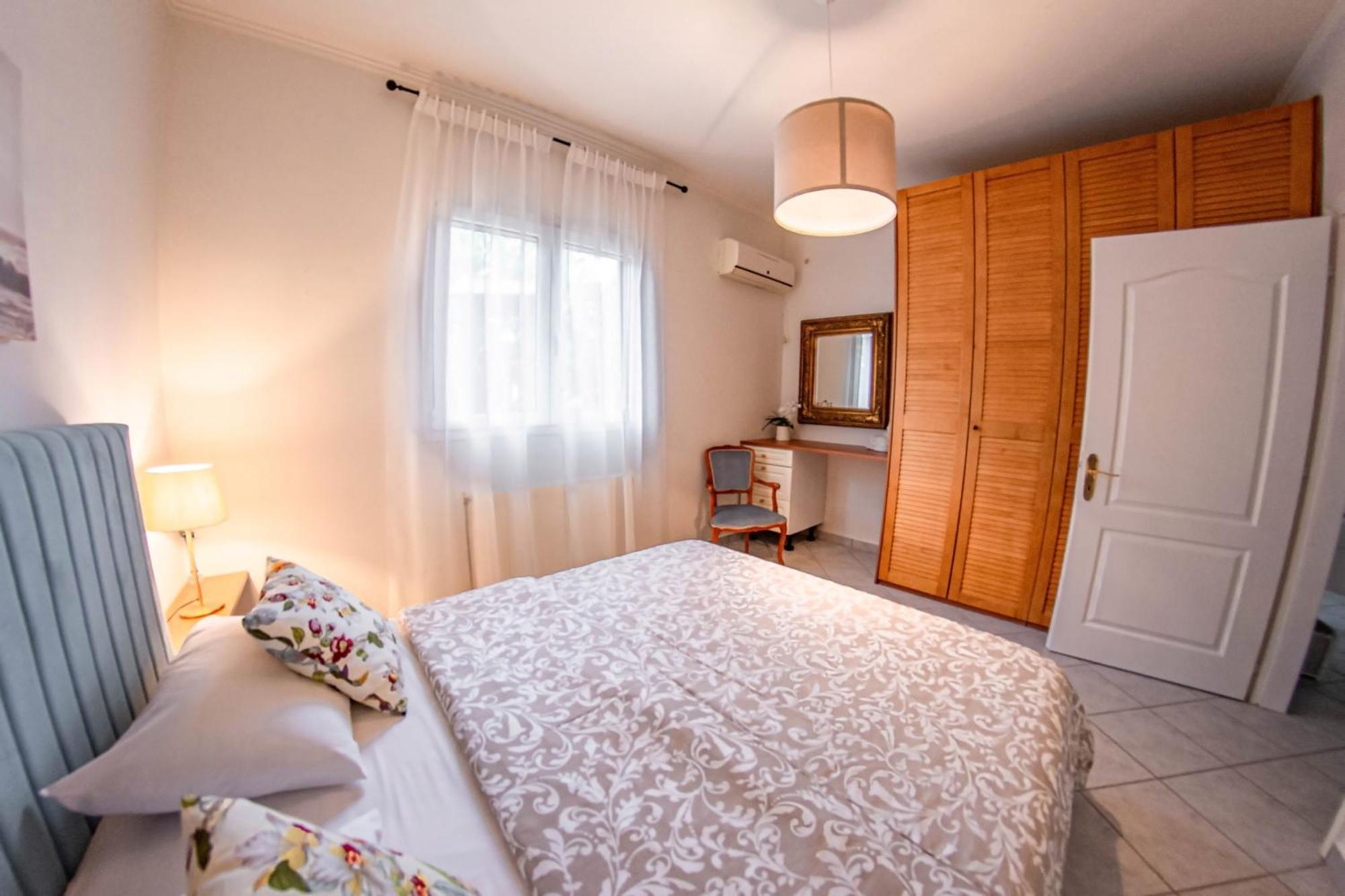Apartment Theashomly Kastania (Corfu)