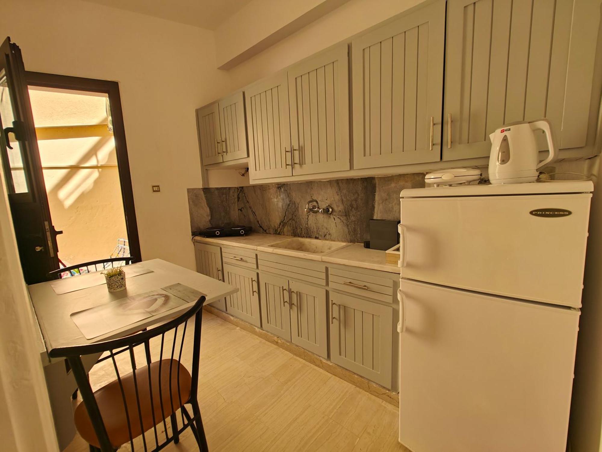 Inn Anthoula House
