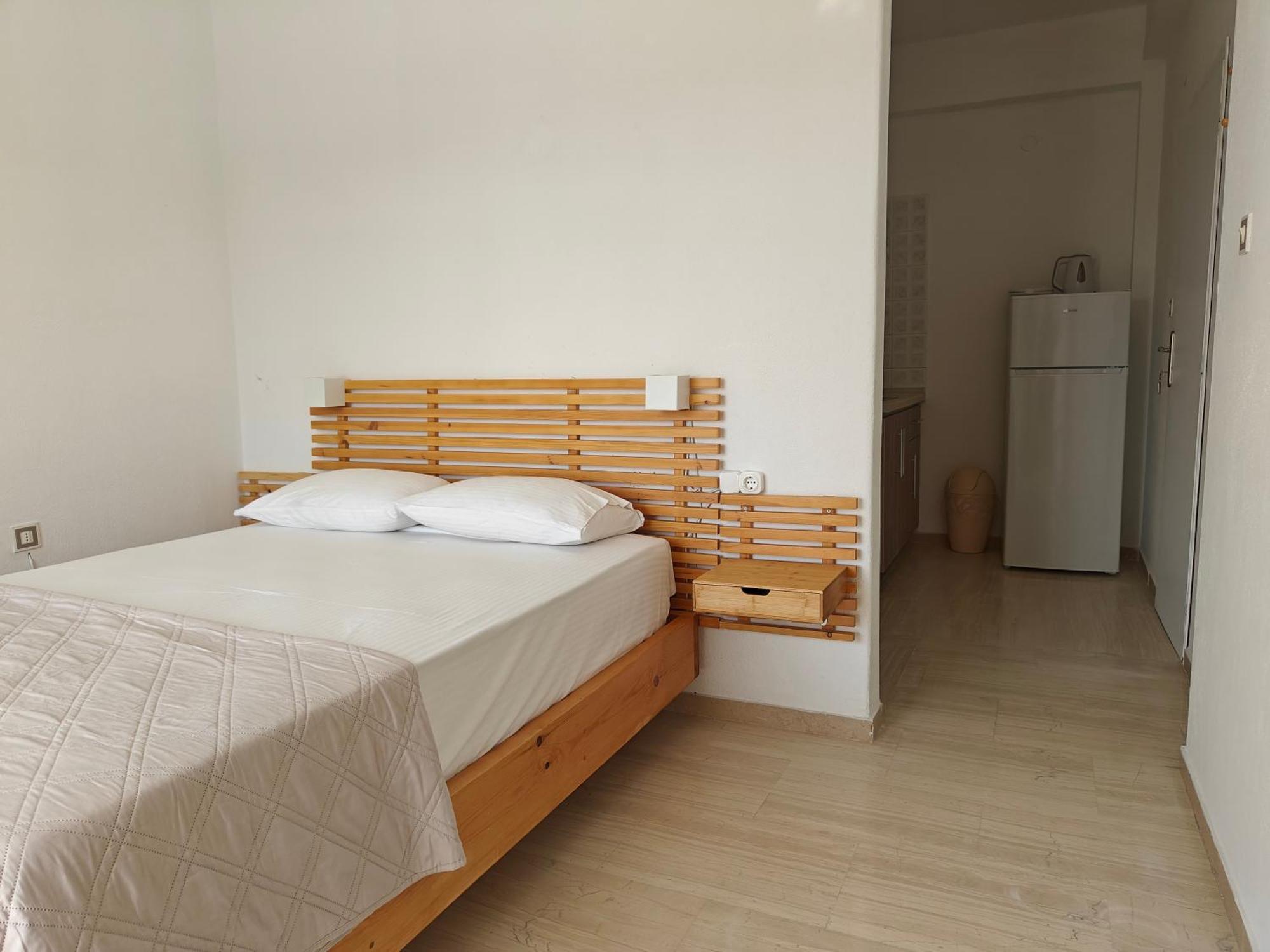 Anthoula House Inn *