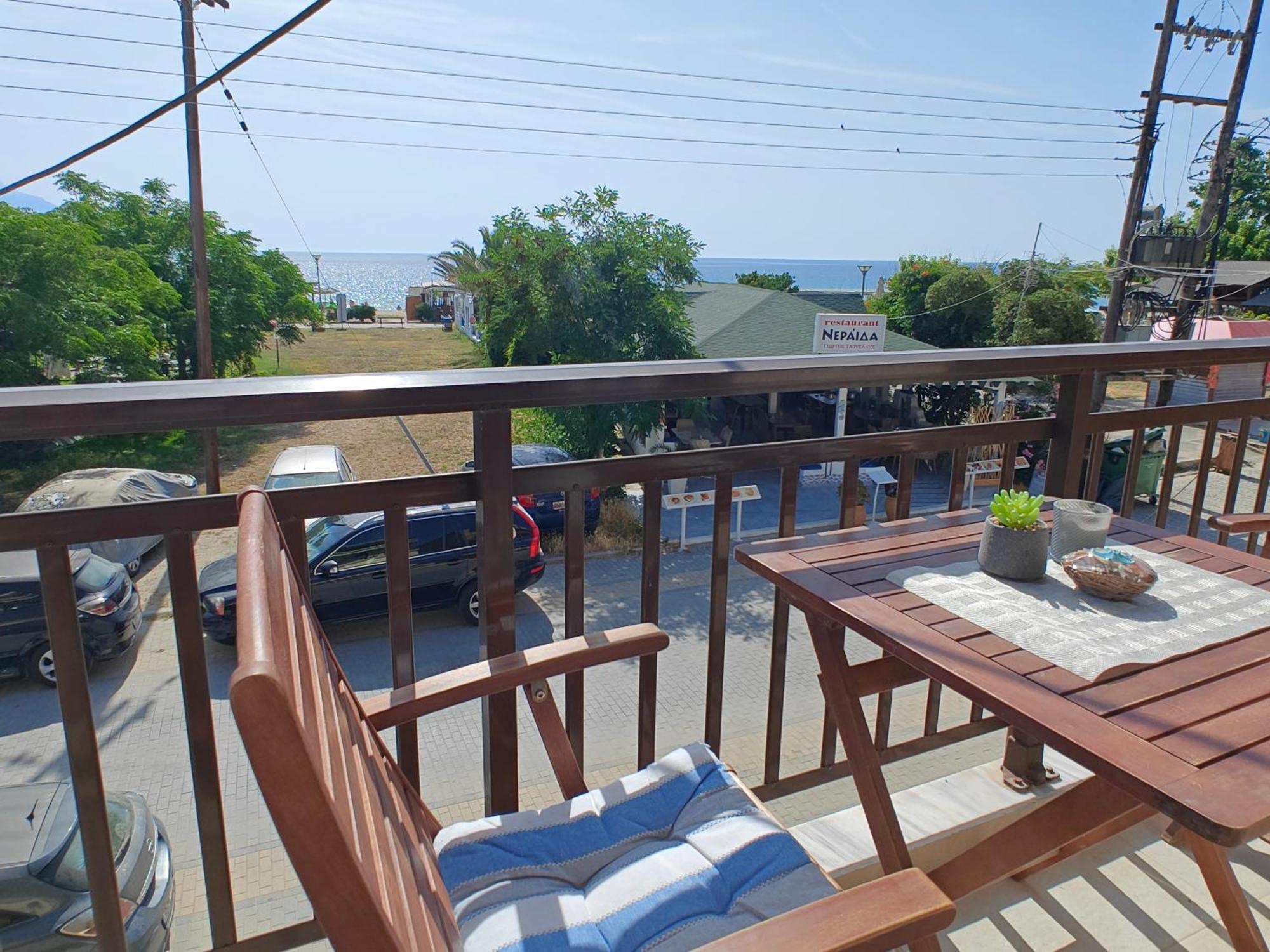 Anthoula House Inn *