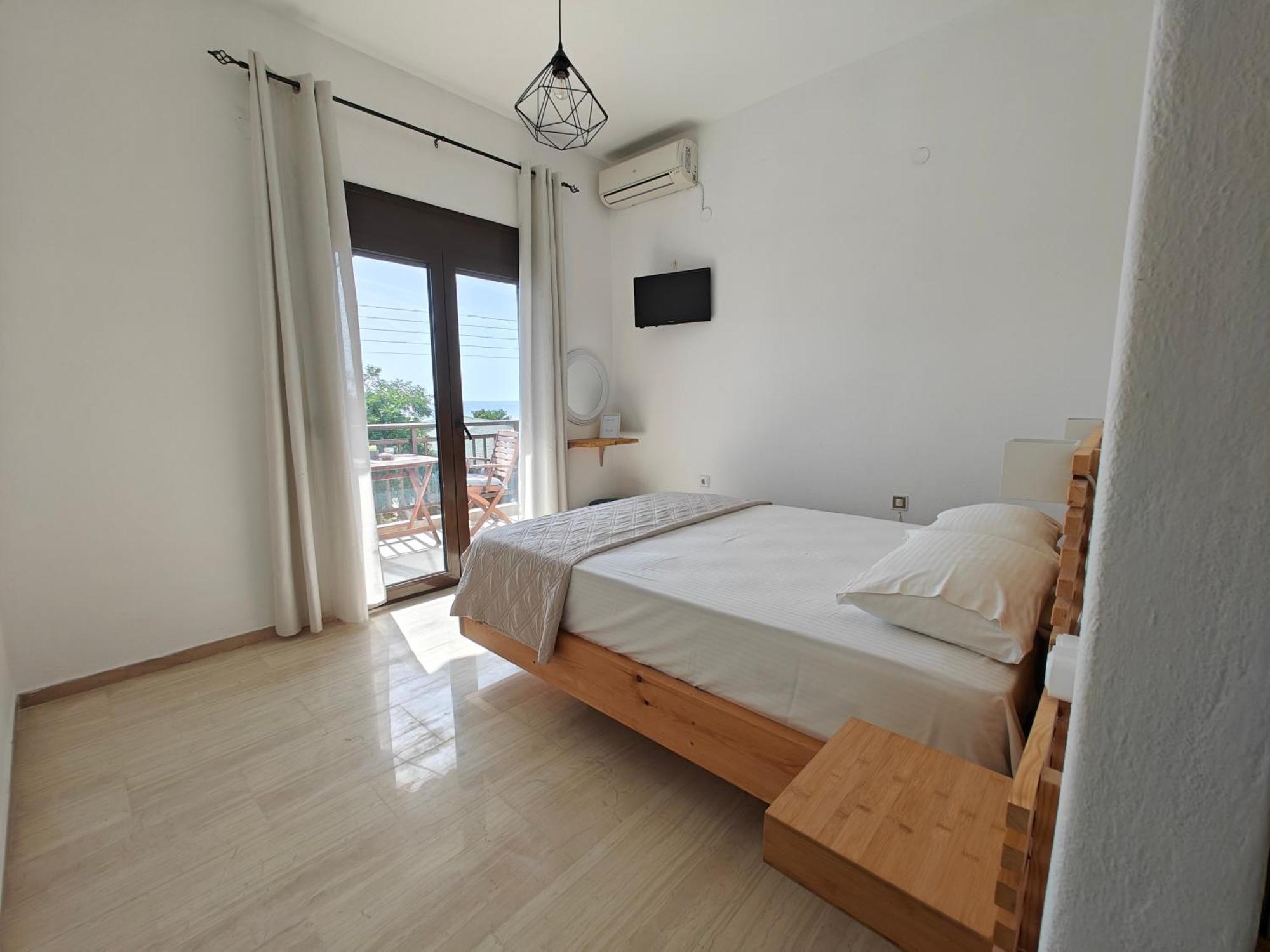Inn Anthoula House