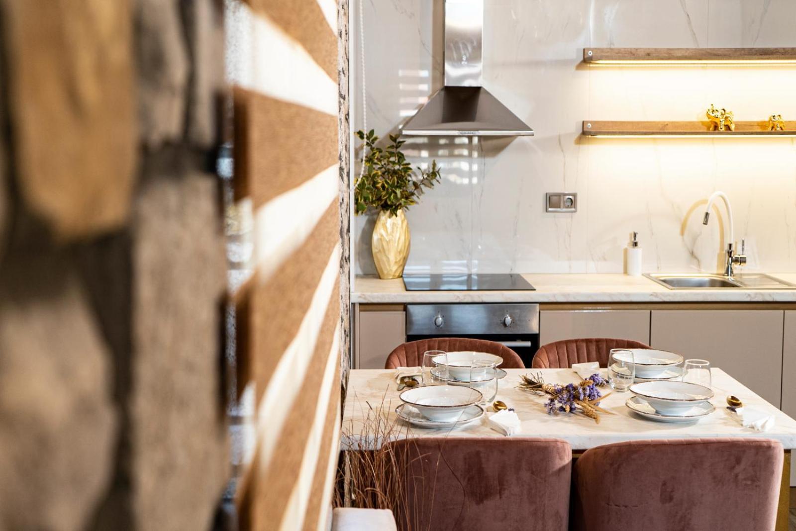 Aparthotel Lithoessa Luxury