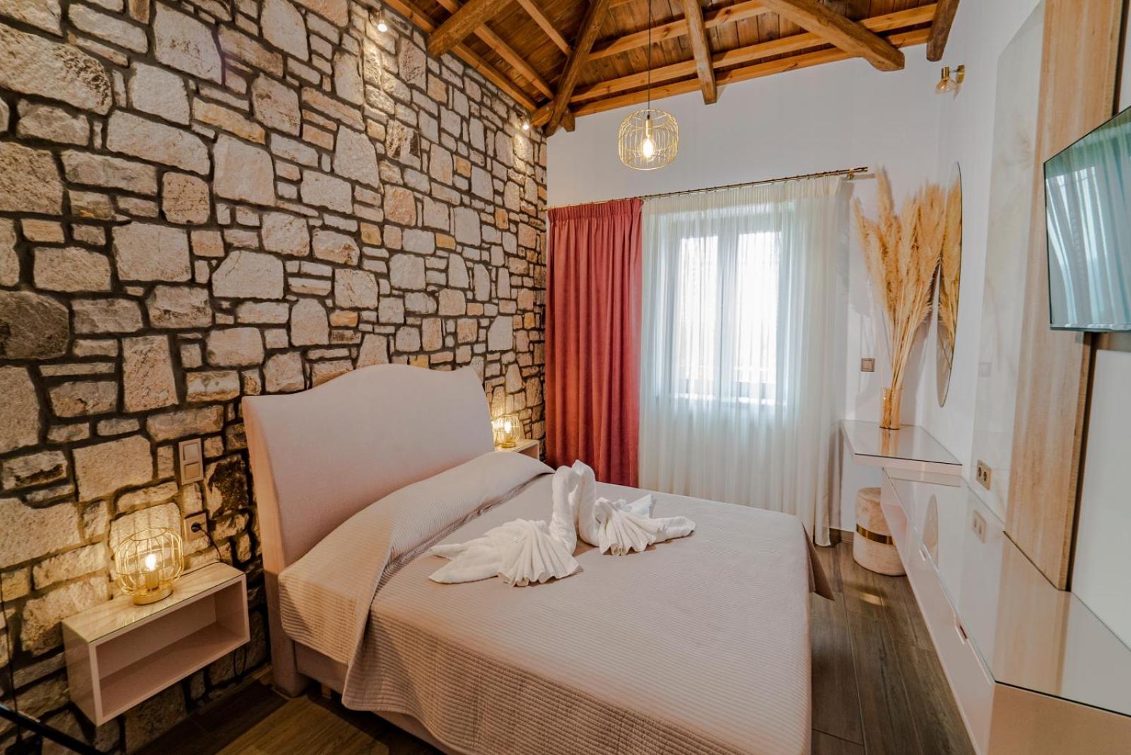 Aparthotel Lithoessa Luxury