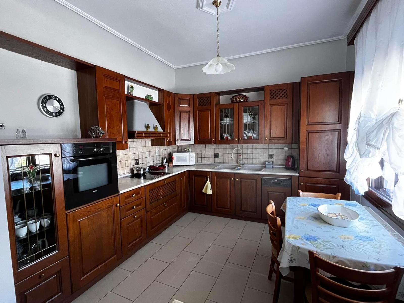 Soula's Sunshine Big Apartment *