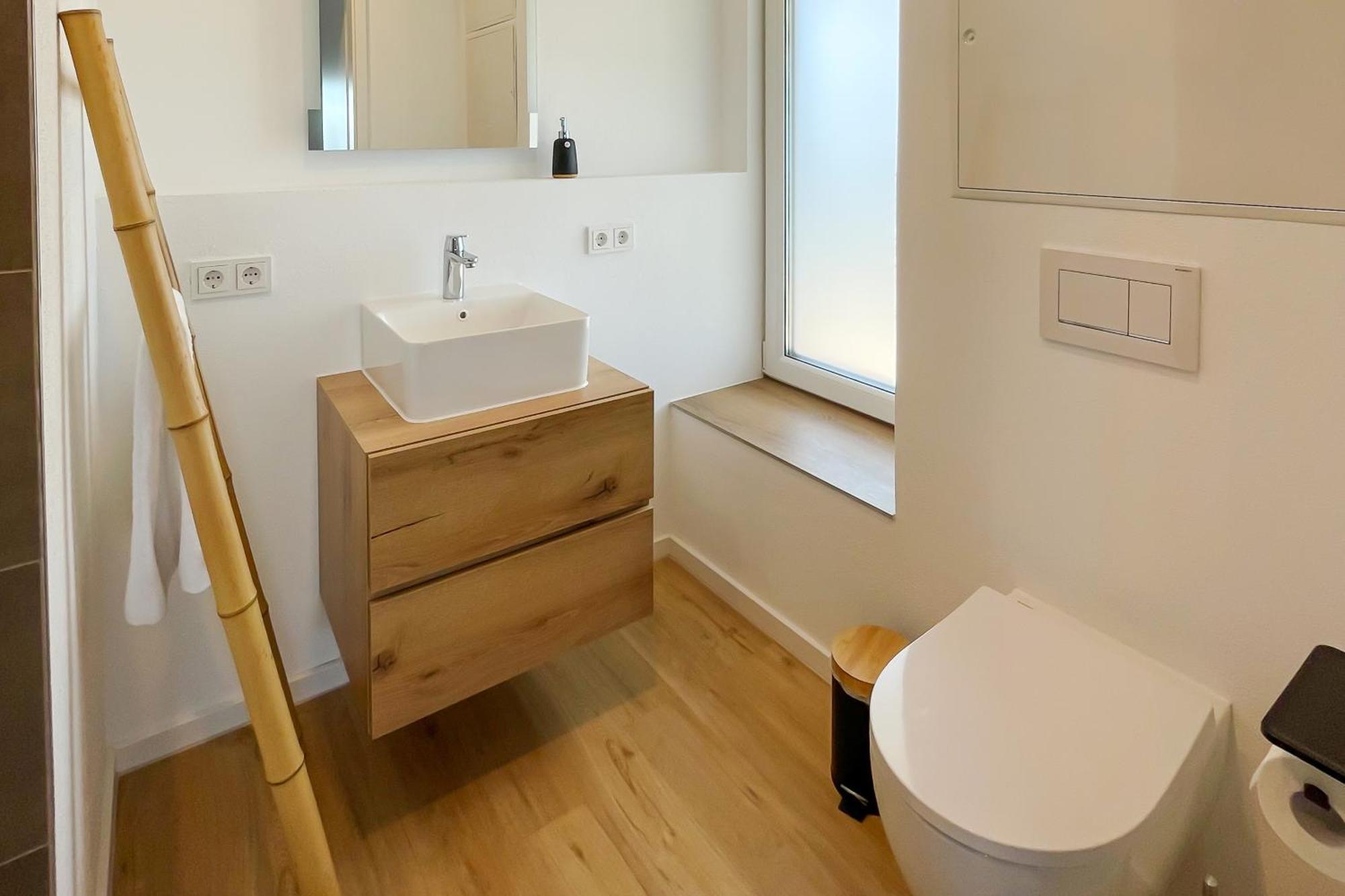 Ocean Breeze Apartment