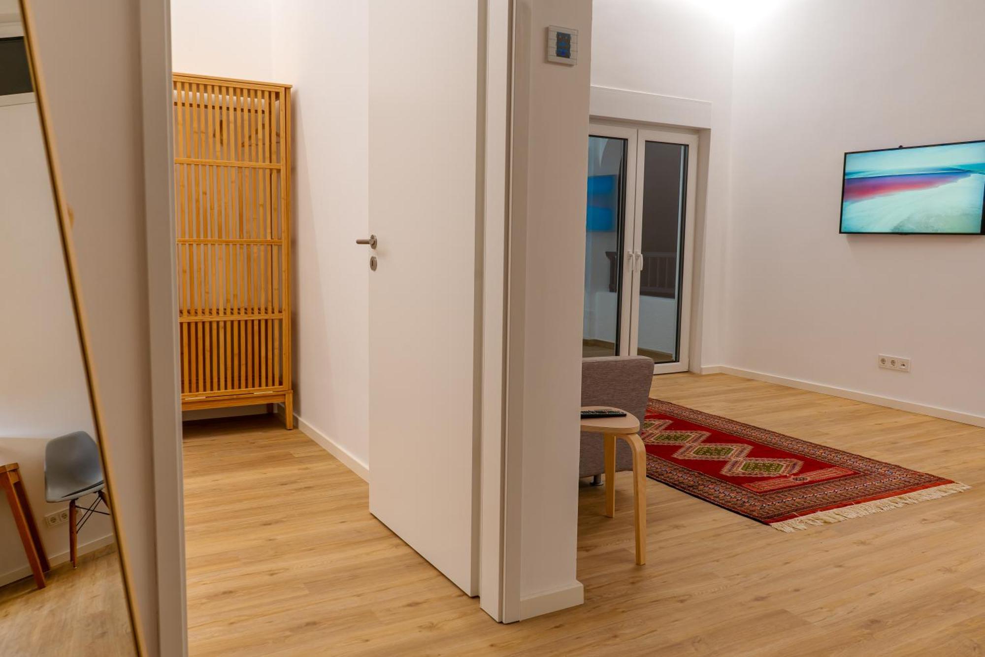 Ocean Breeze Apartment *