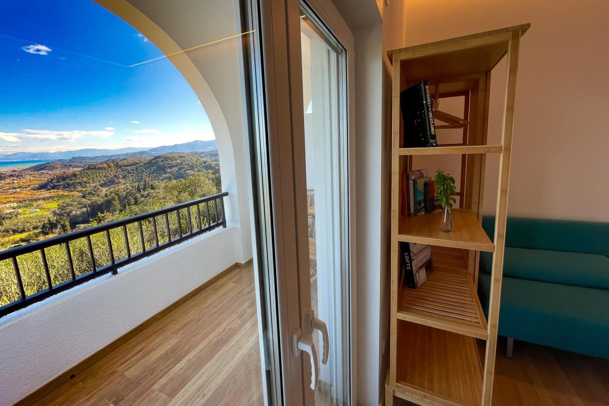 Ocean Breeze Avliotai