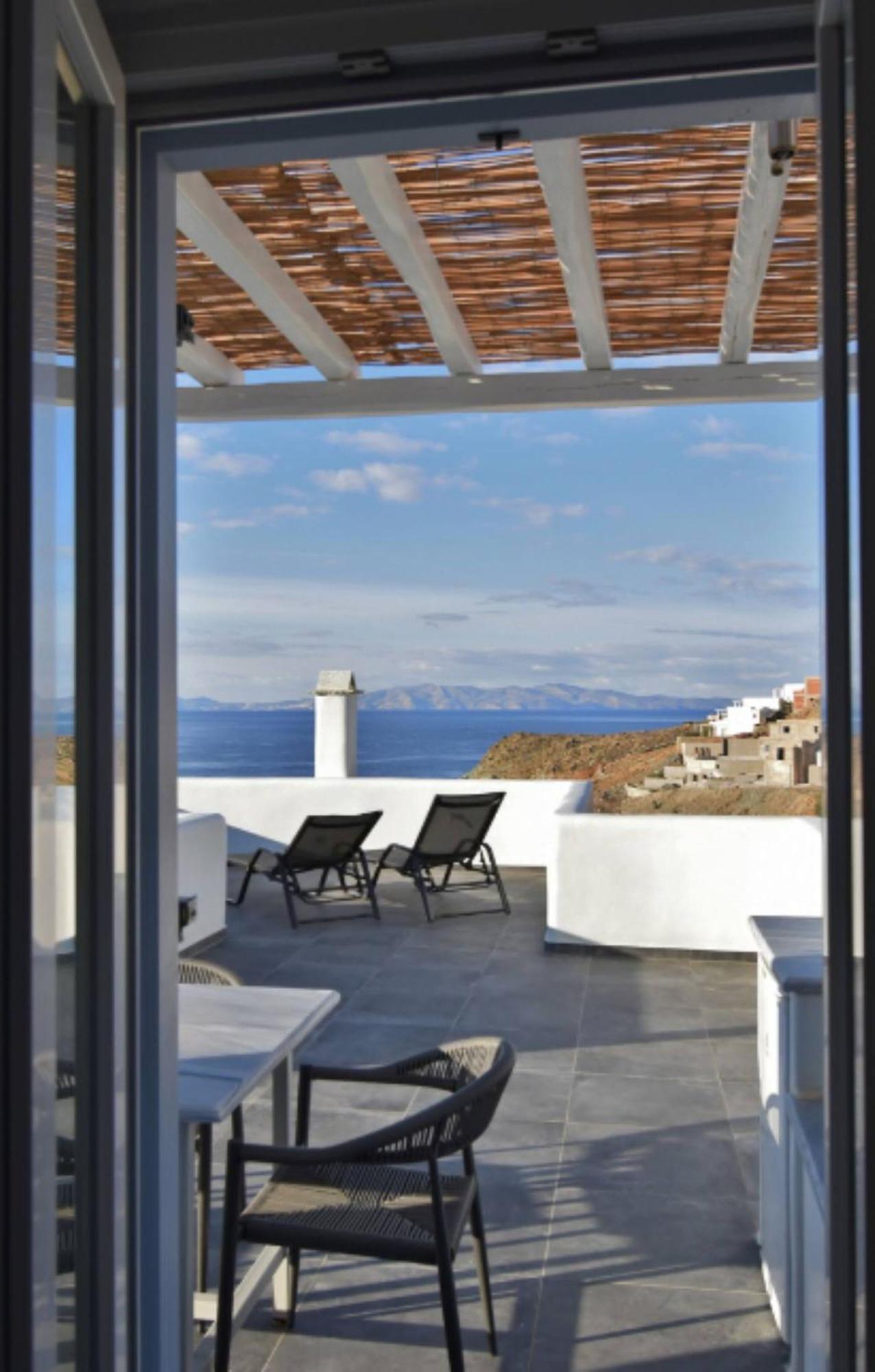 Holiday home Tinos Portraits Ballos Agios Romanos