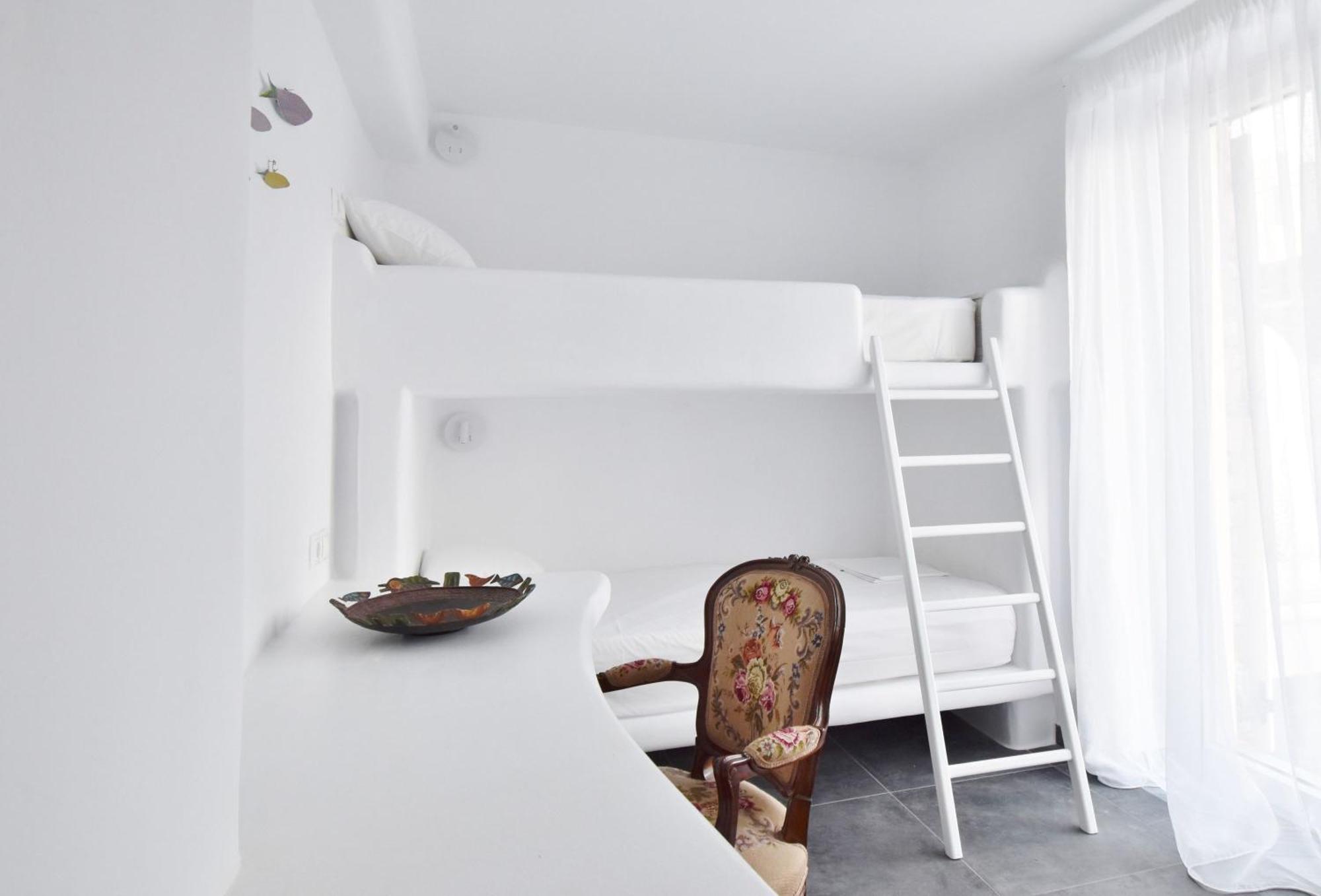 Tinos Portraits Ballos Holiday home