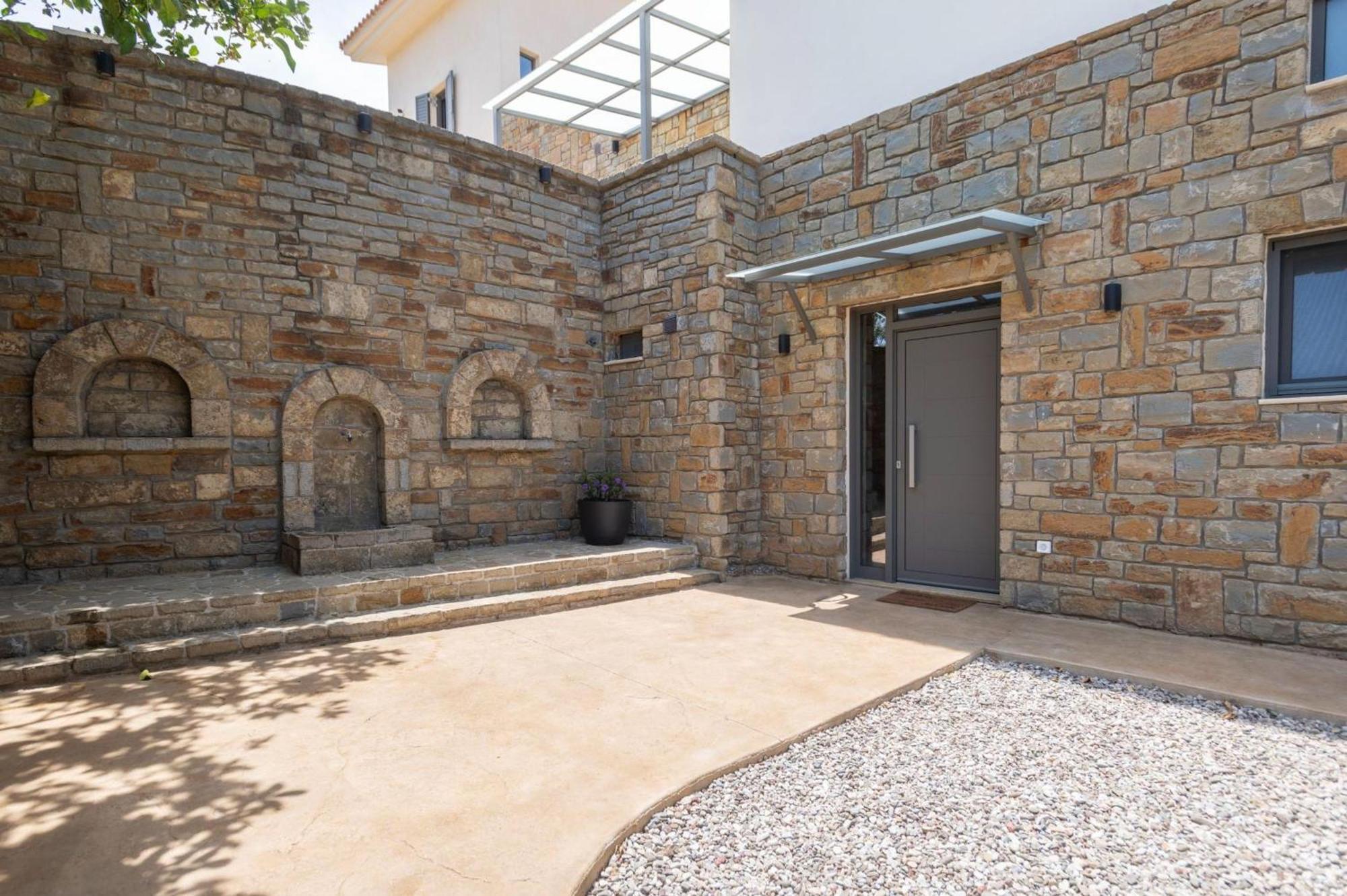 Modone In Peloponnese Villa