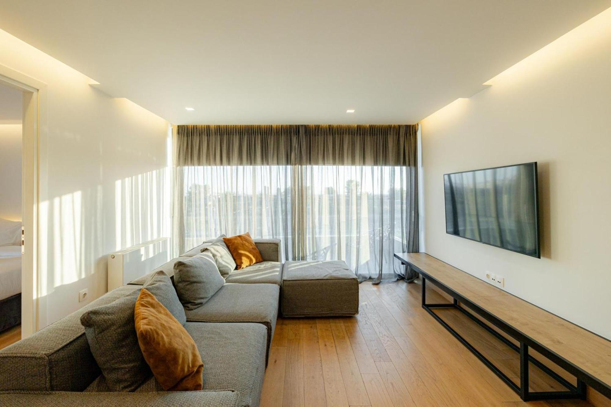 Apartment Earth Boutique Next To Stavros Niarchos Athens