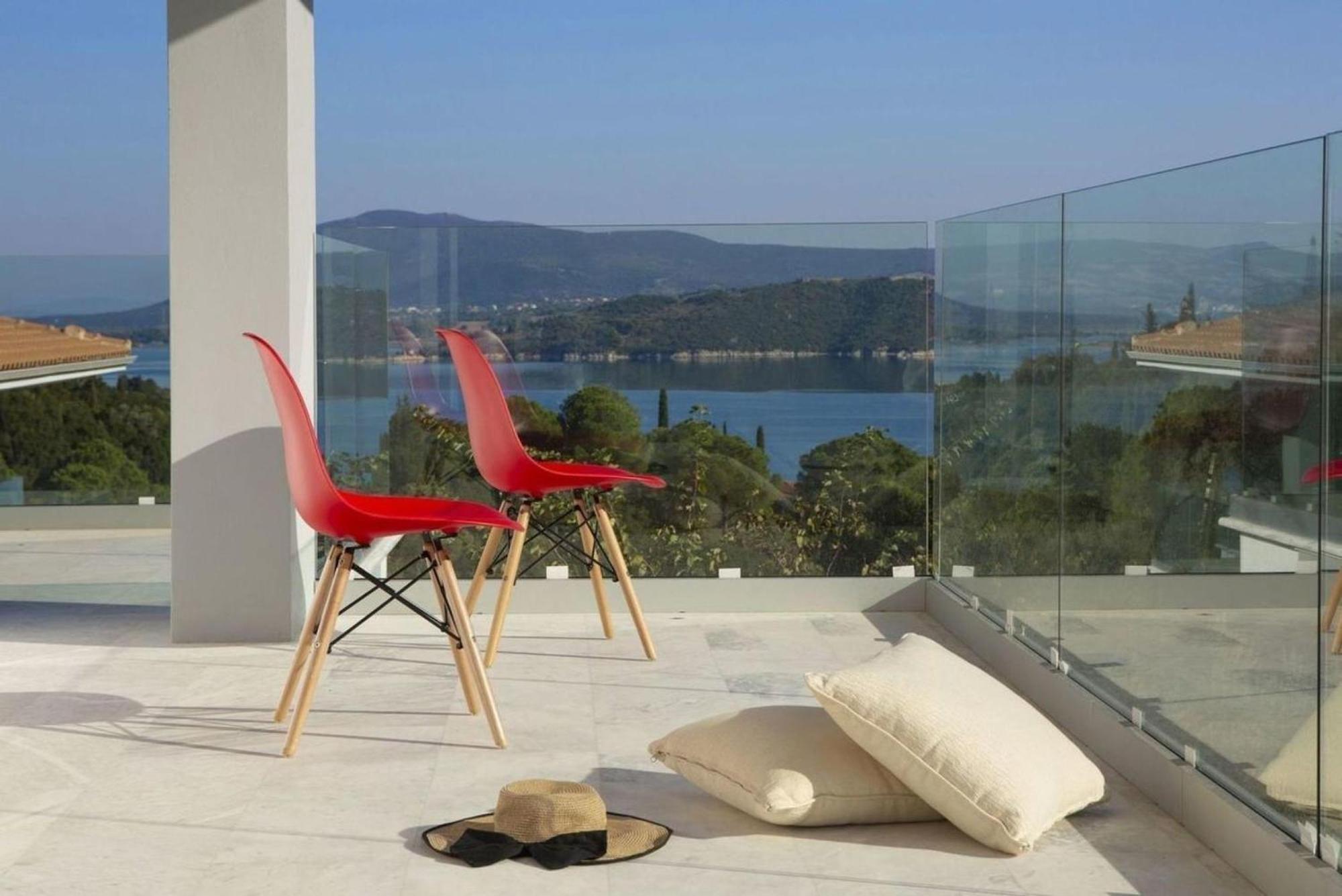 Harriet - With Sea View And Near The Sea Lygia (Lefkada)