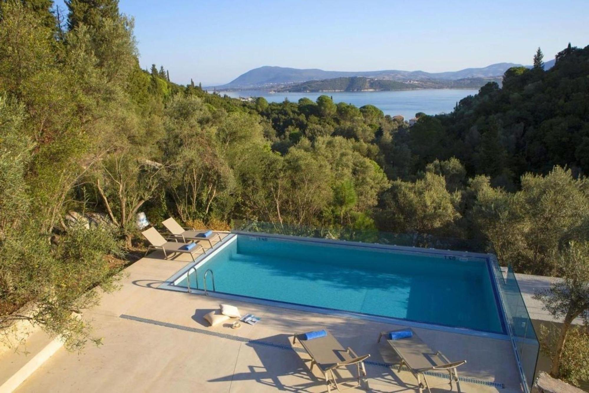 Harriet - With Sea View And Near The Sea Villa *