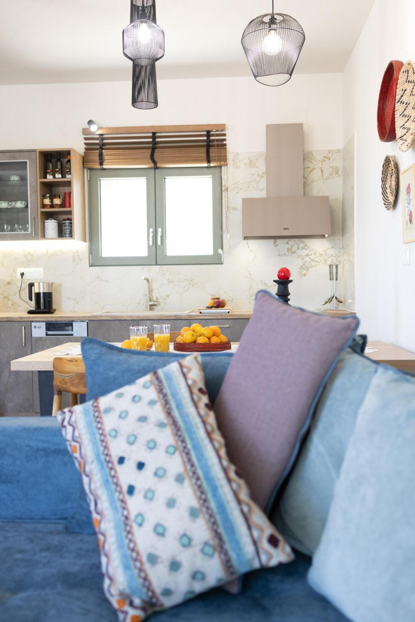 Lily's Lemonia Platanes (Rethymno)