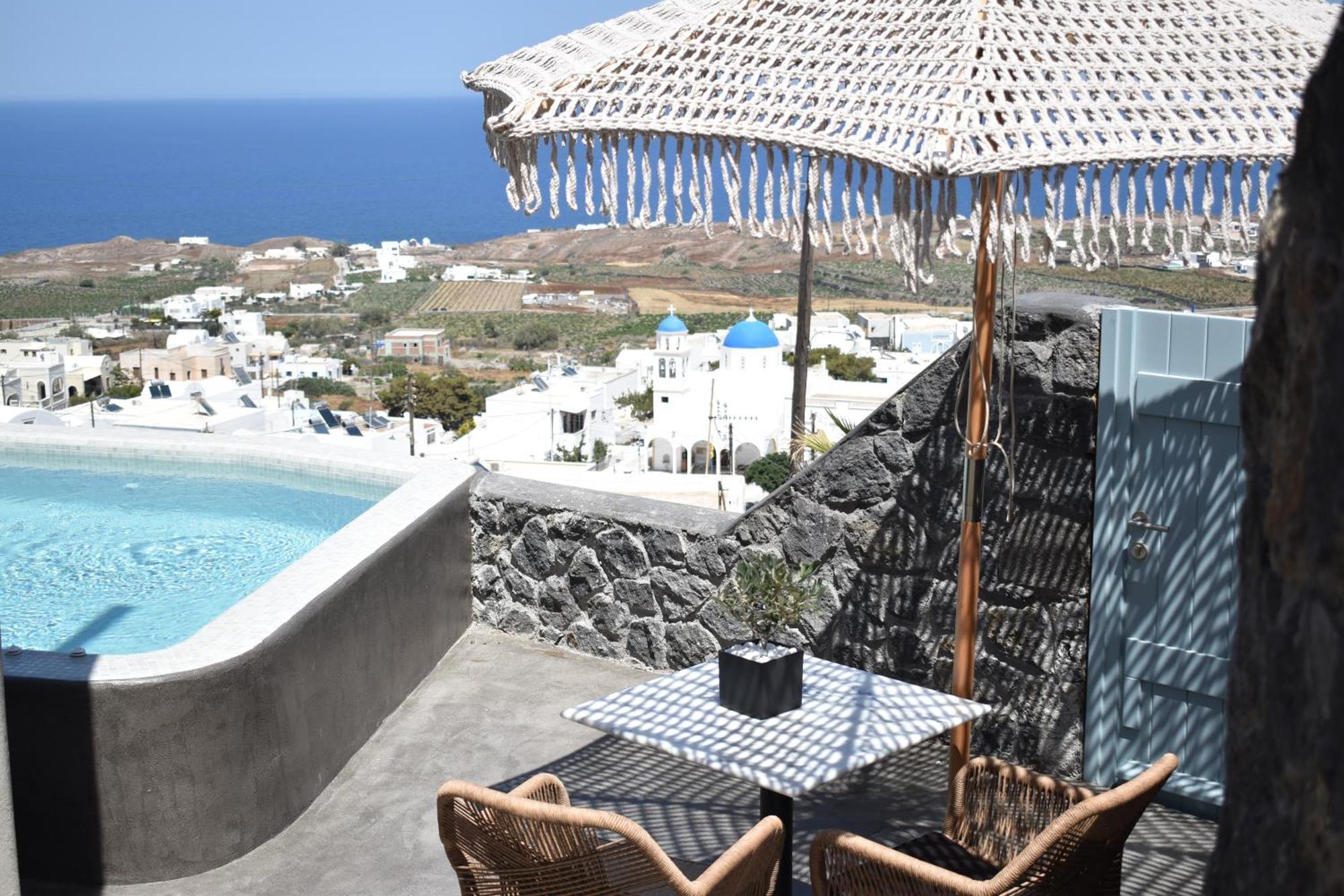Apartment Panthea Santorini - Private Pool