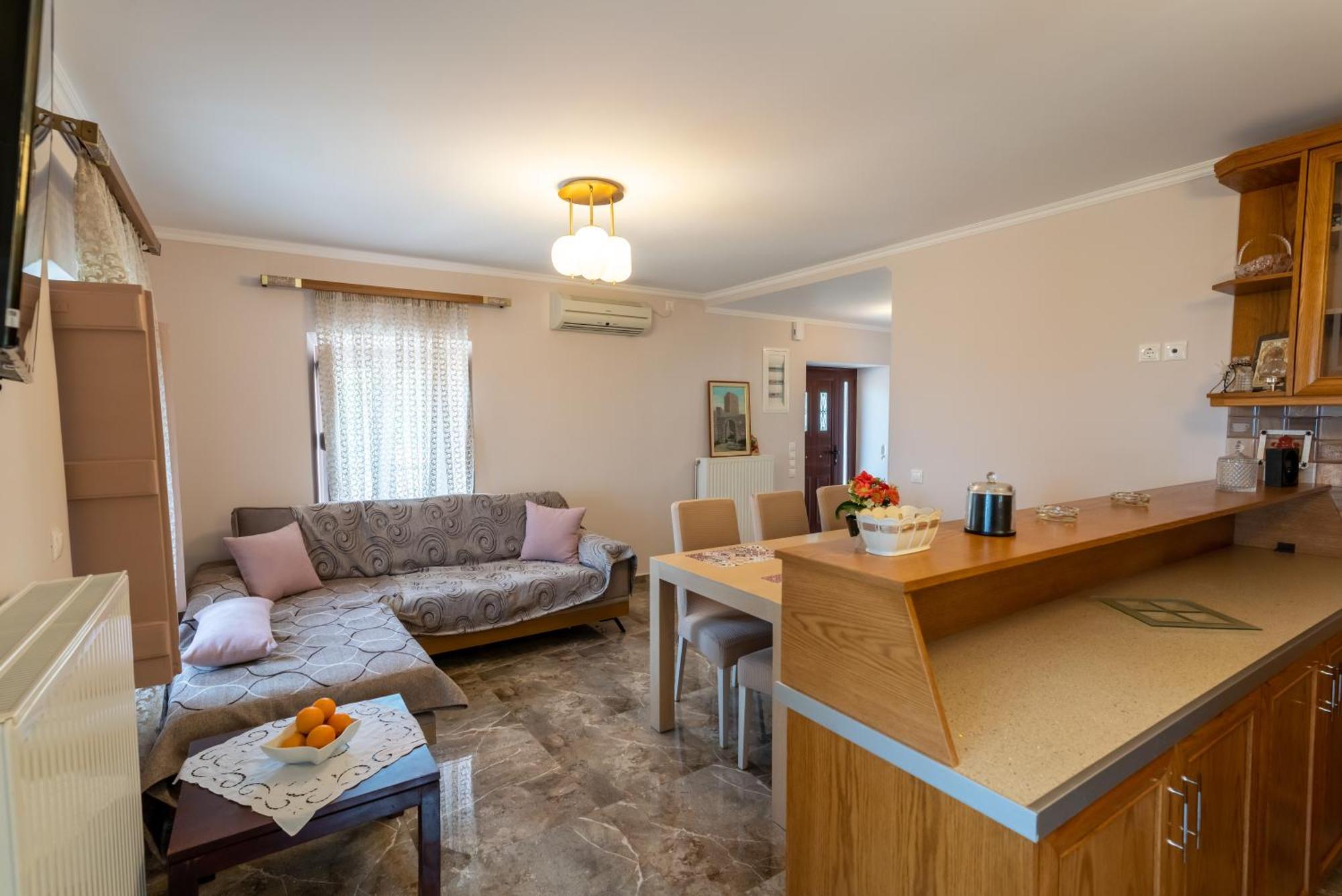 Popi S House Poulithra