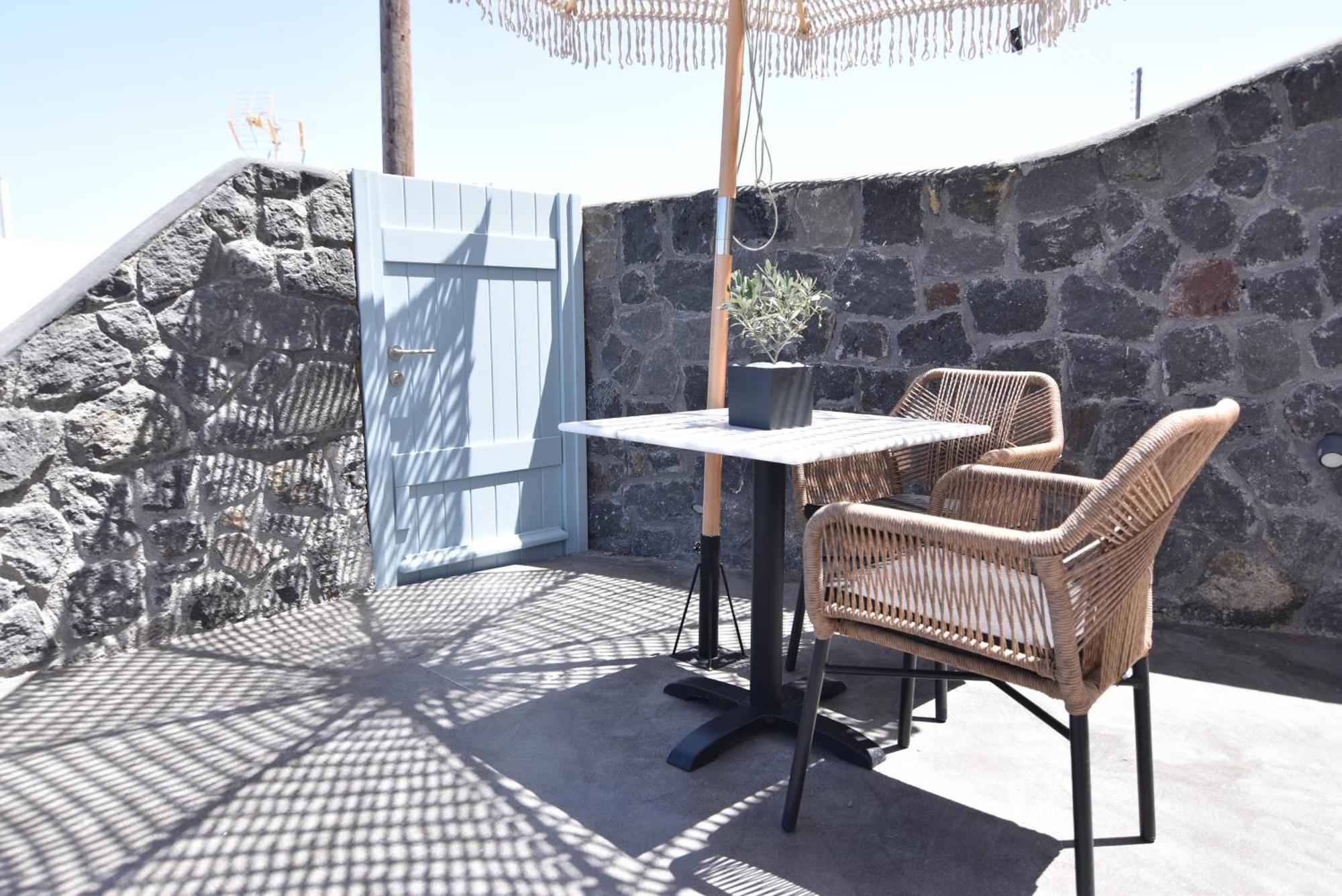 Panthea Santorini - Private Pool Vourvoulos