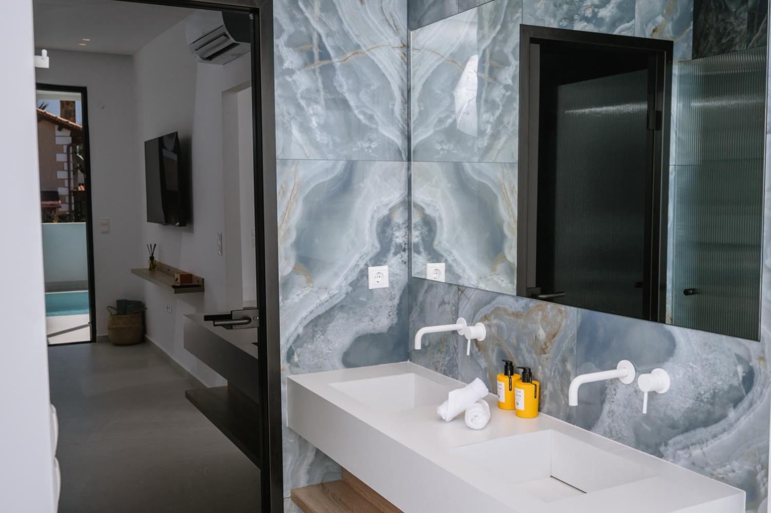 Sardines Luxury Apartment