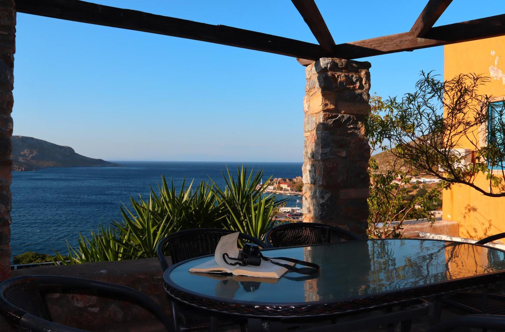 Holiday home Elegeo Rockhouse *