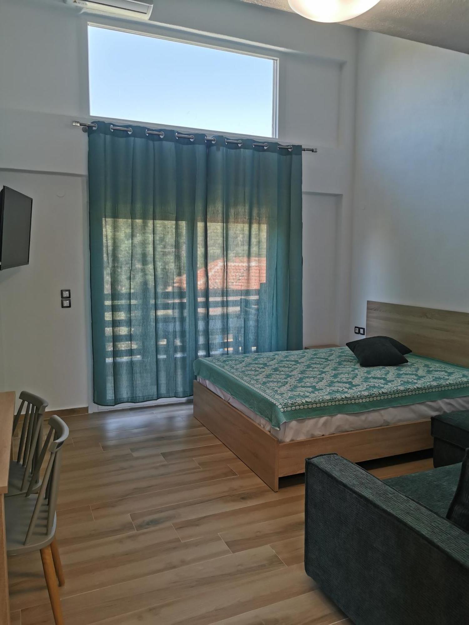 Apartment Irinishouse 5 *