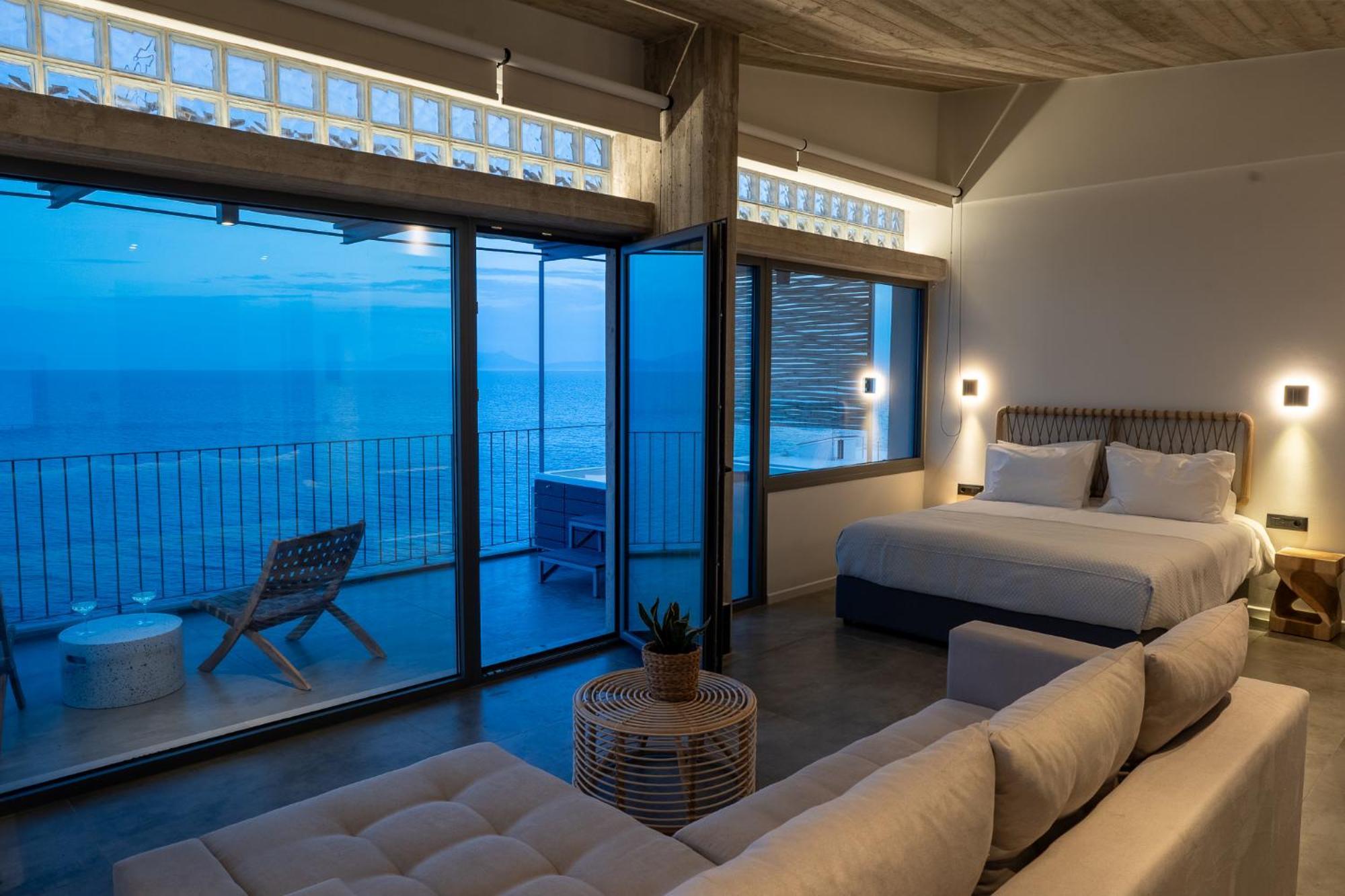 Villa Above Blue Two Bedroom *